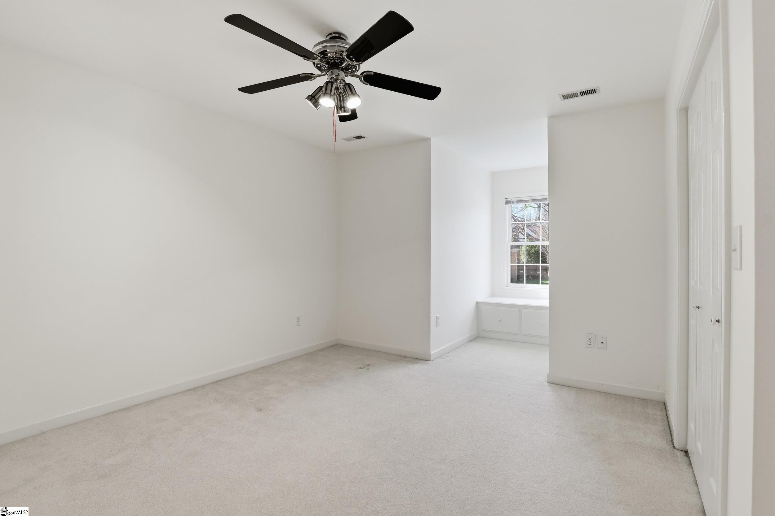 103 Silver Fox Trail