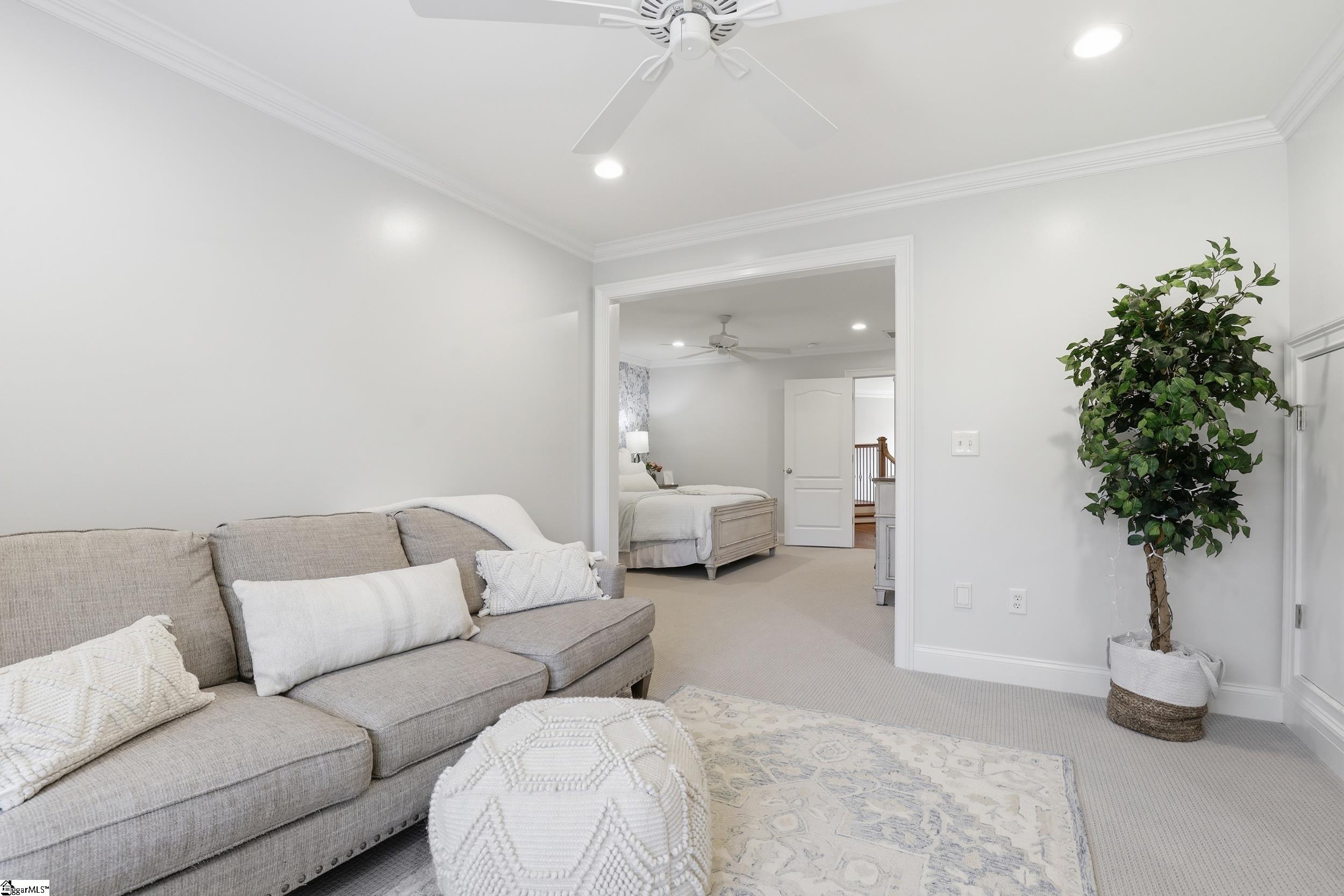 207 Griffith Hill Way