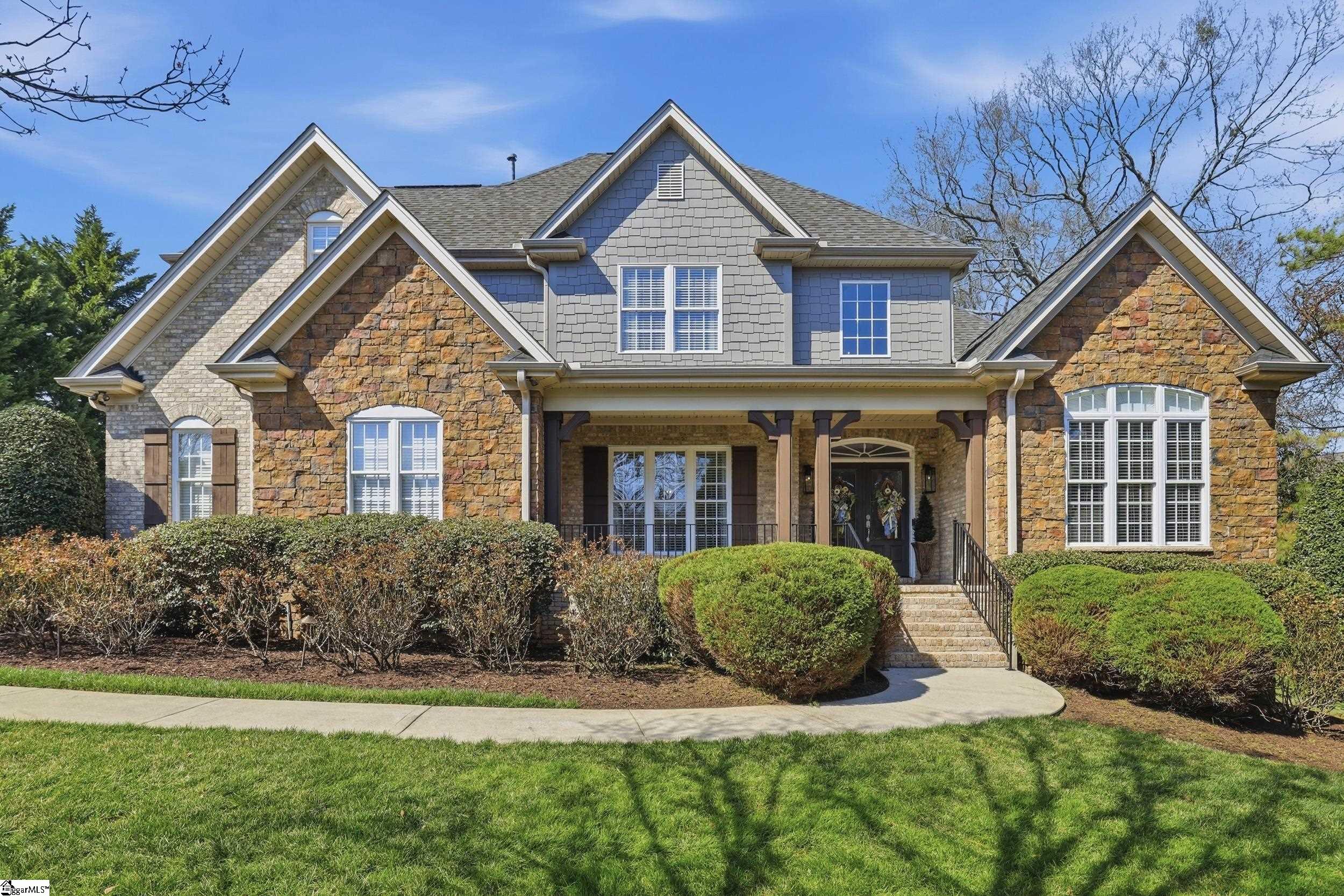 207 Griffith Hill Way