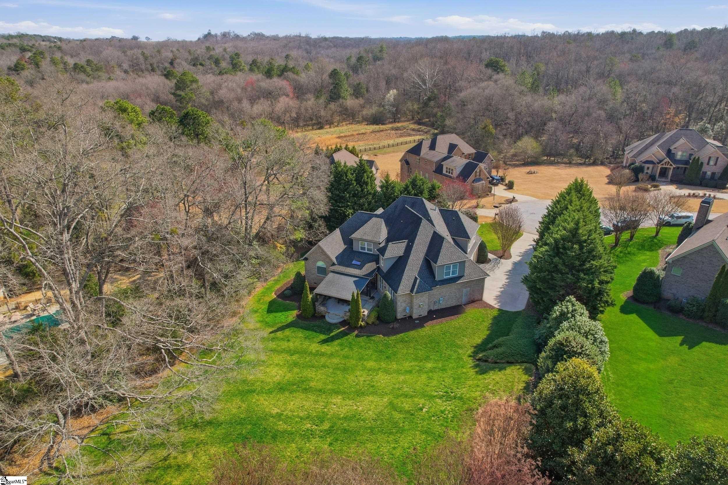 207 Griffith Hill Way