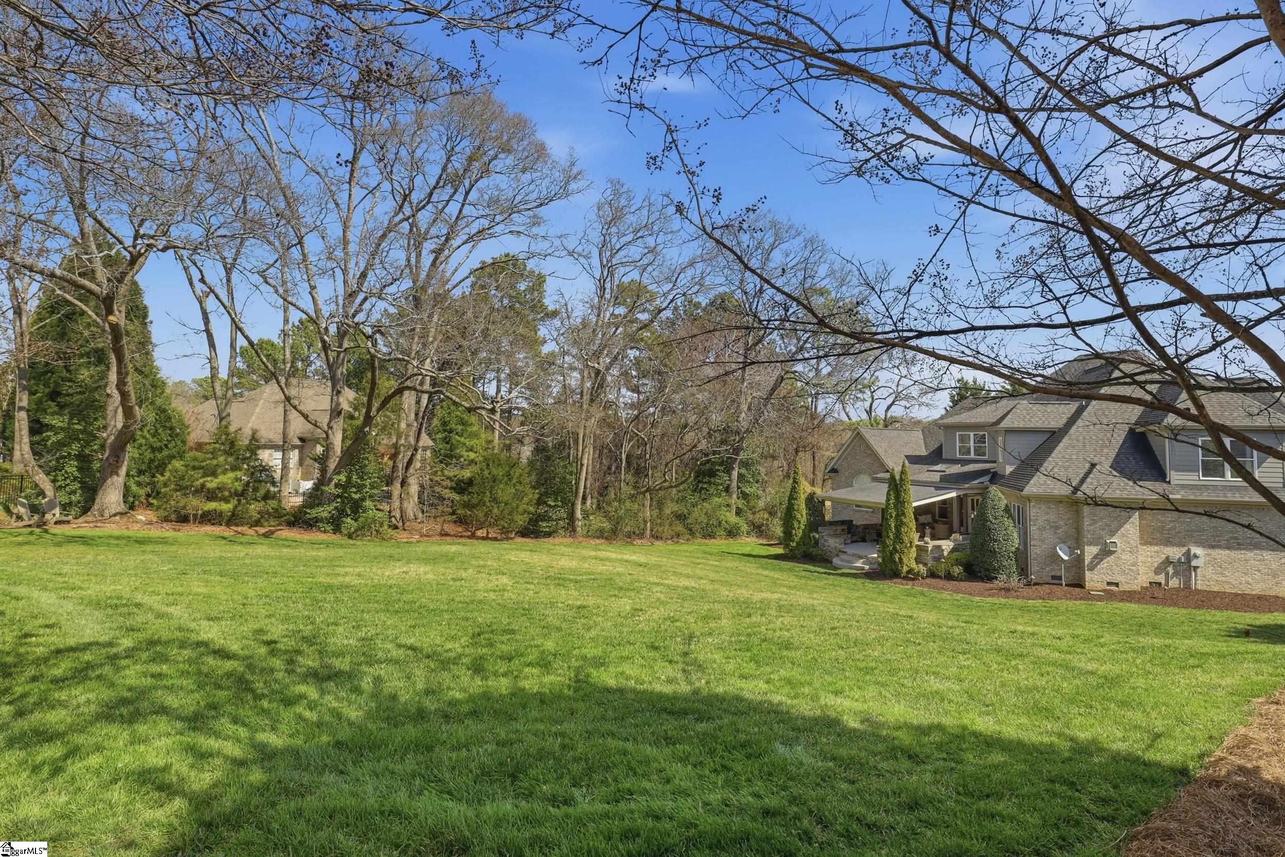 207 Griffith Hill Way