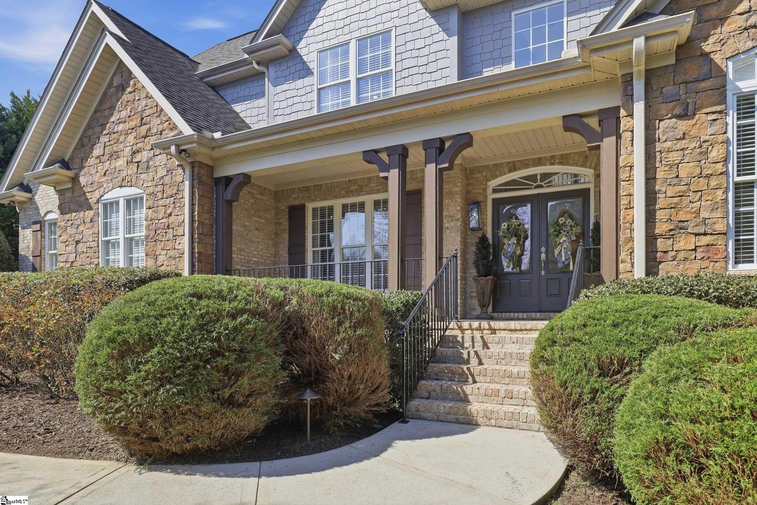 207 Griffith Hill Way