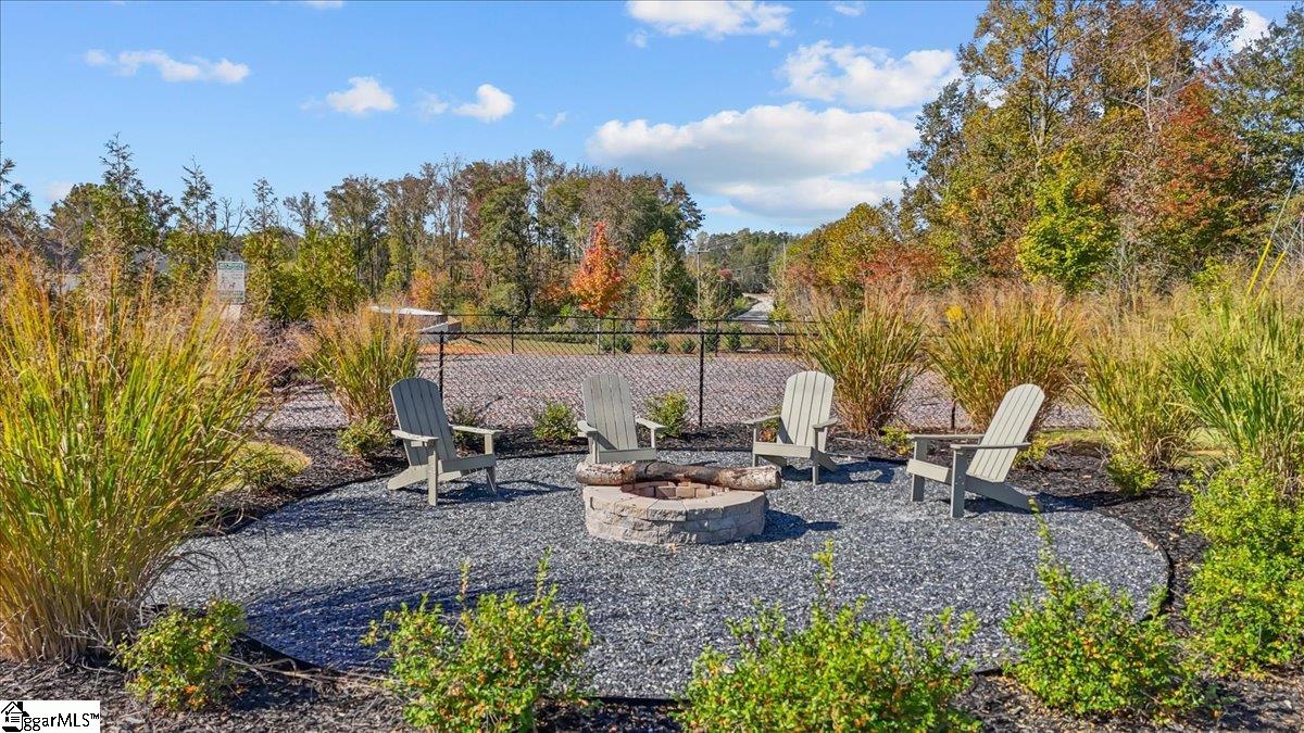 207 Merriweather Way