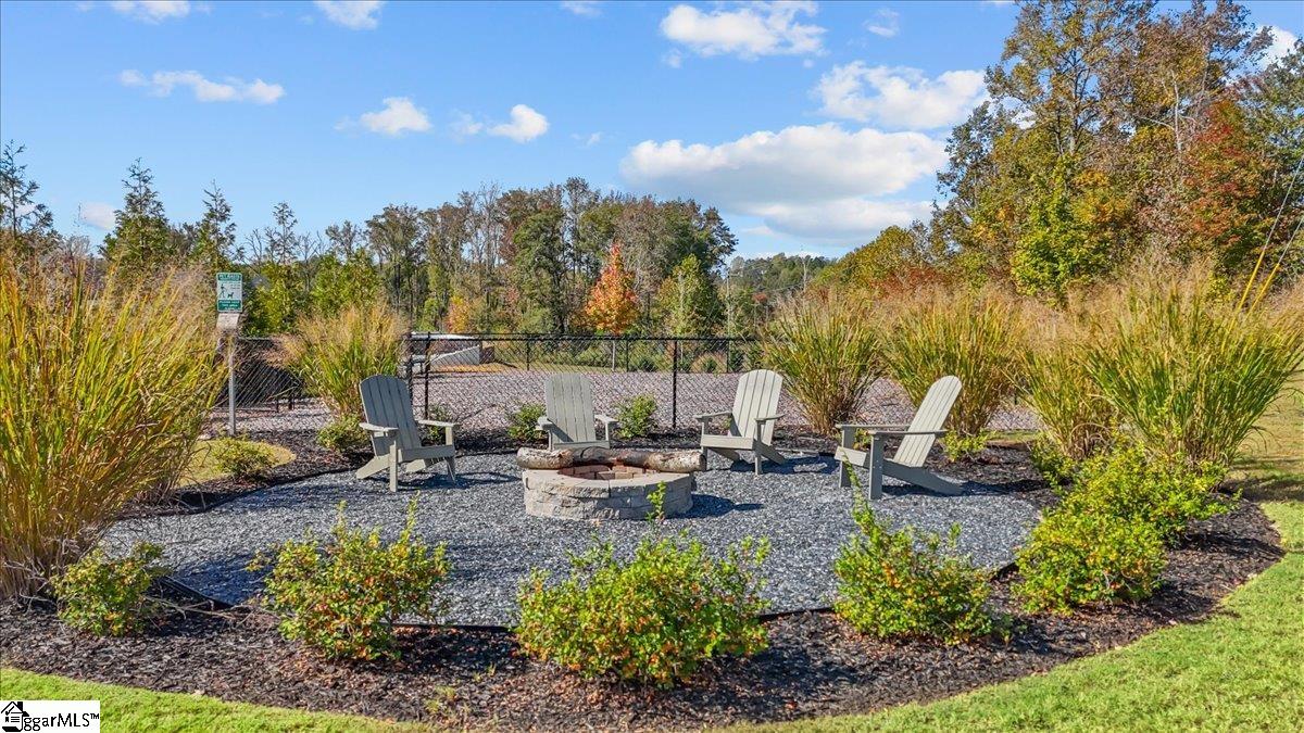 207 Merriweather Way