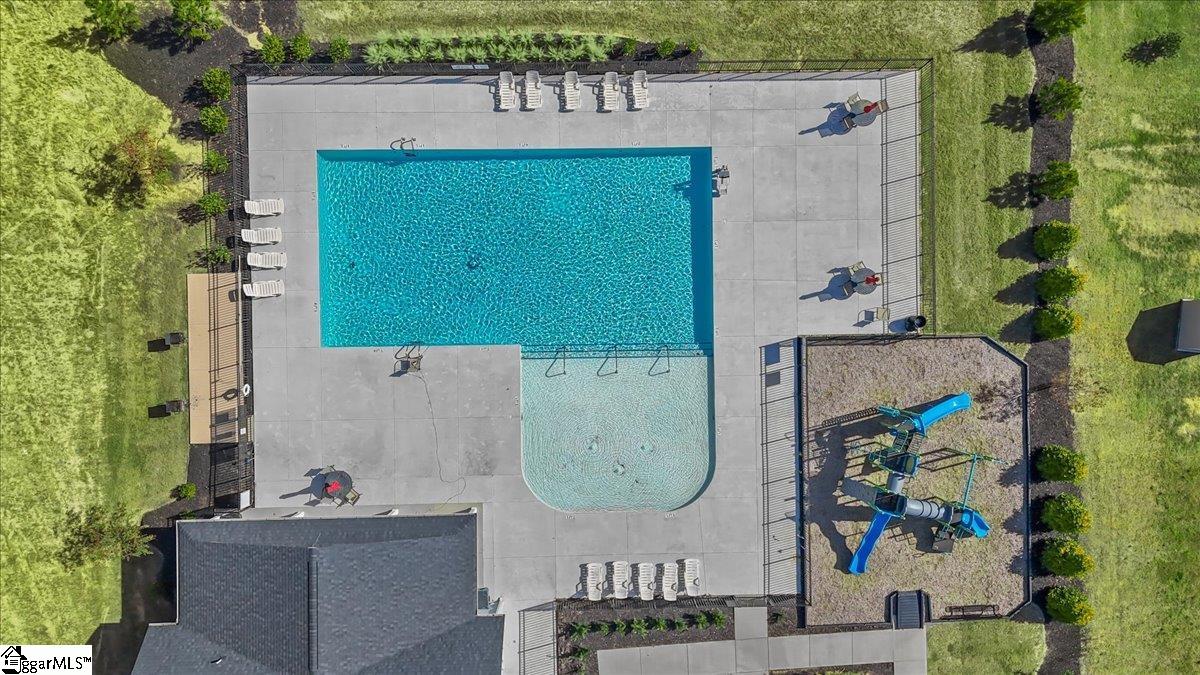 207 Merriweather Way