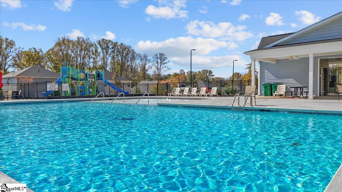 207 Merriweather Way