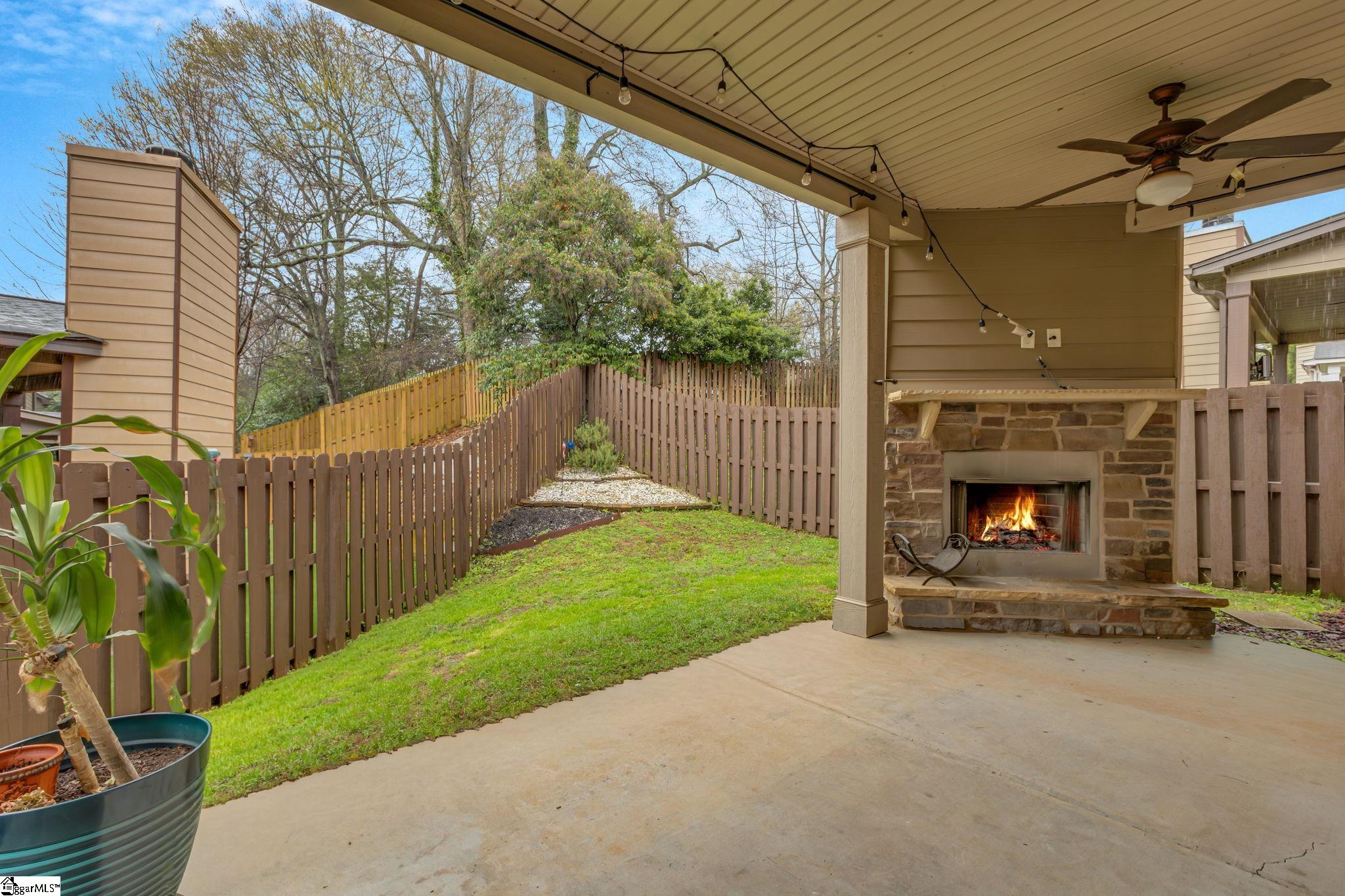 14 River Valley Lane