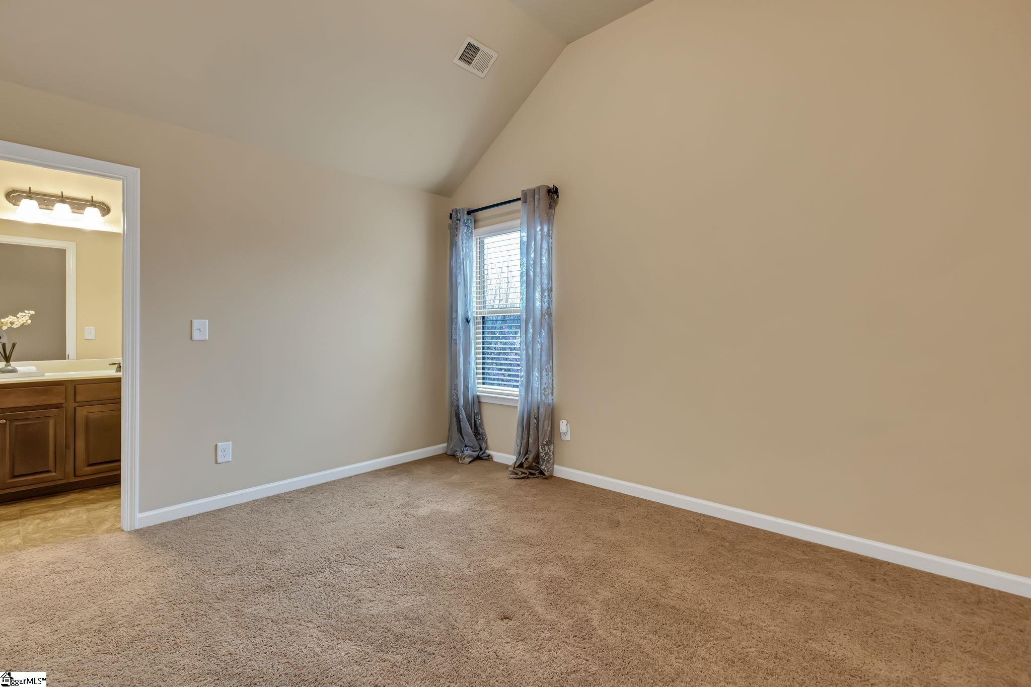 14 River Valley Lane