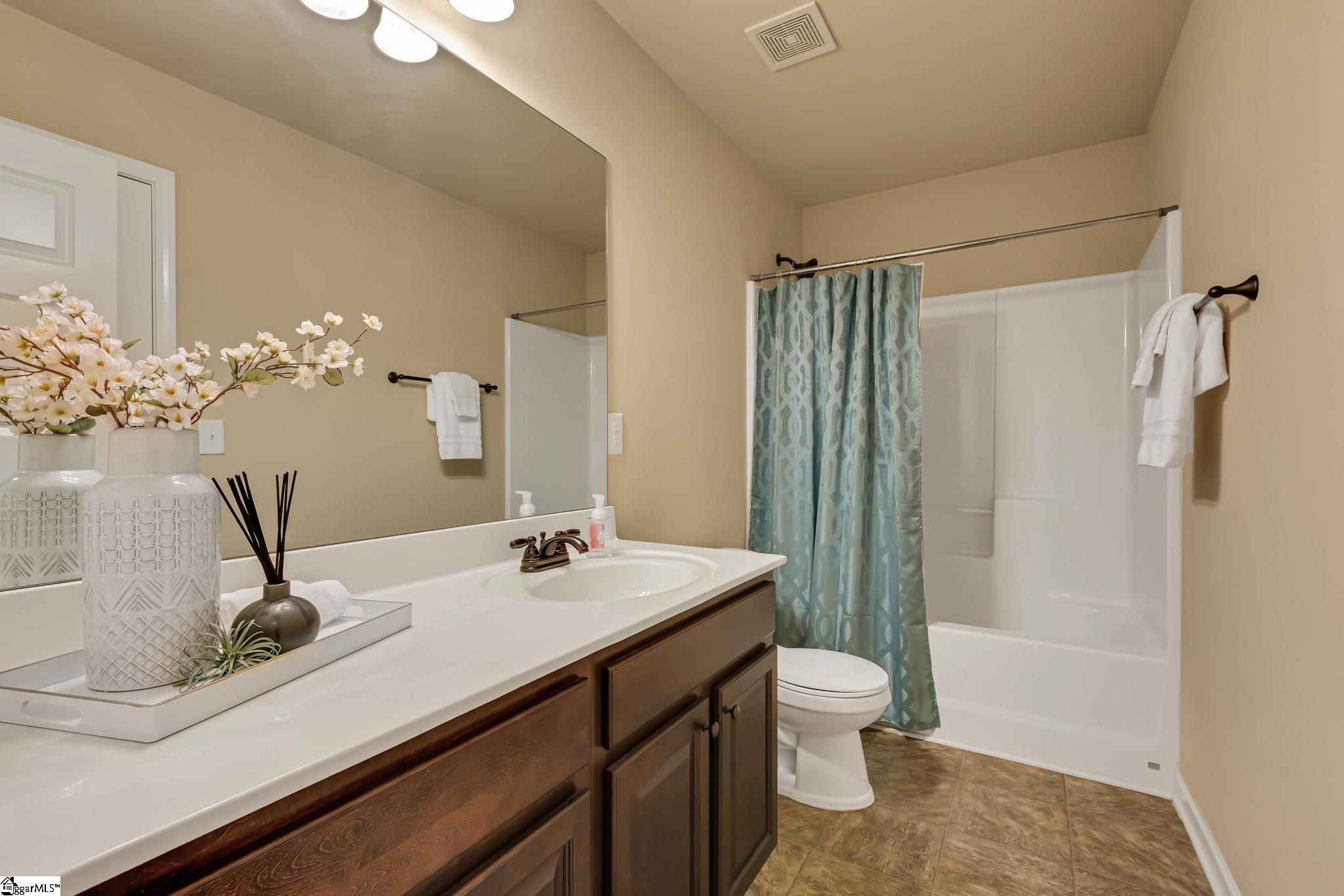 14 River Valley Lane