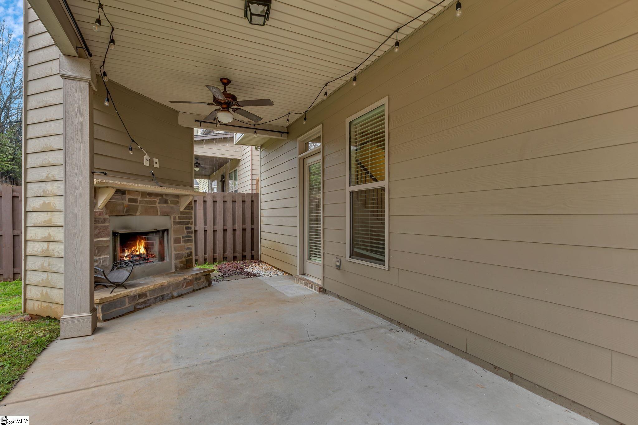 14 River Valley Lane