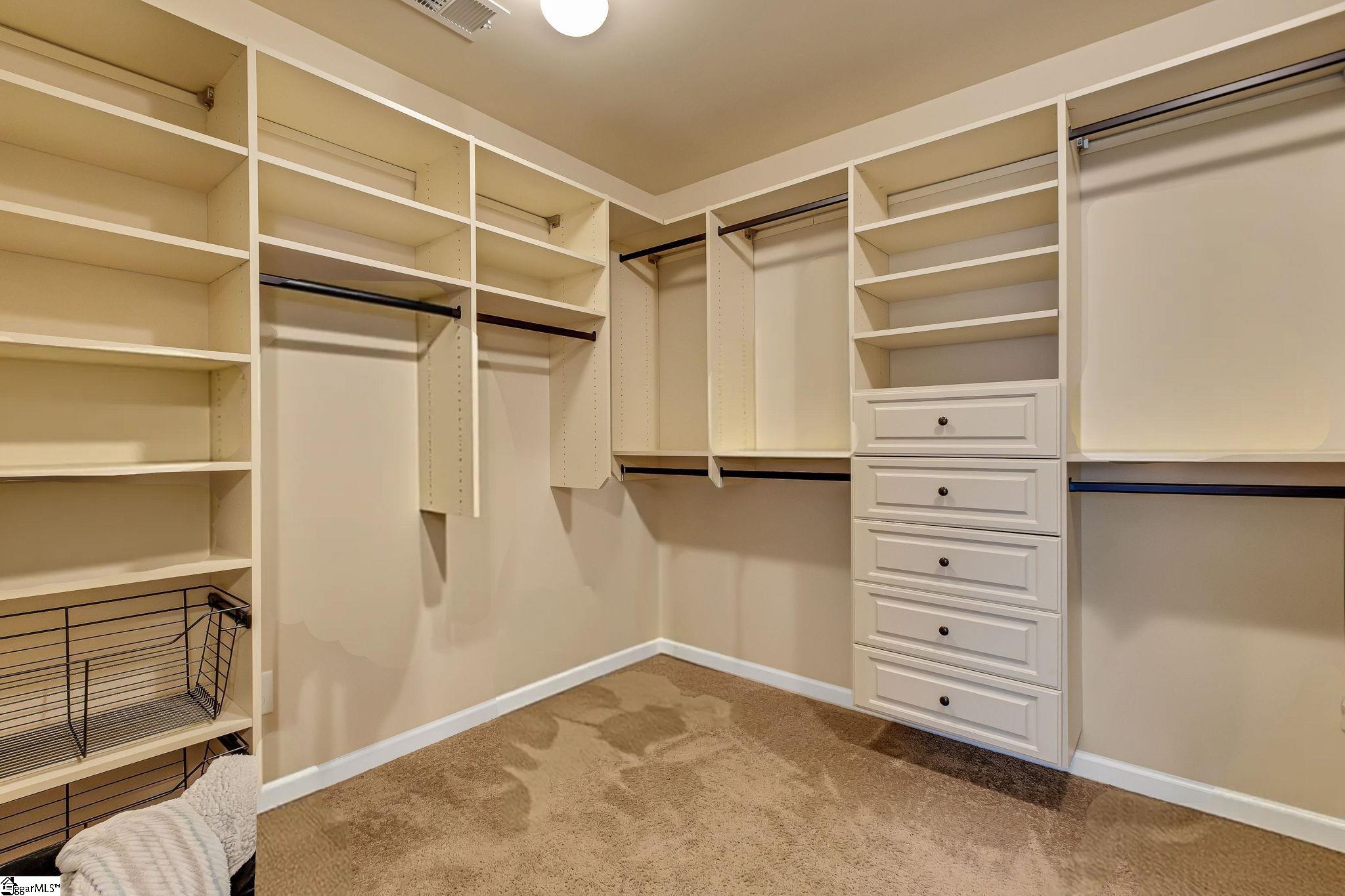 14 River Valley Lane