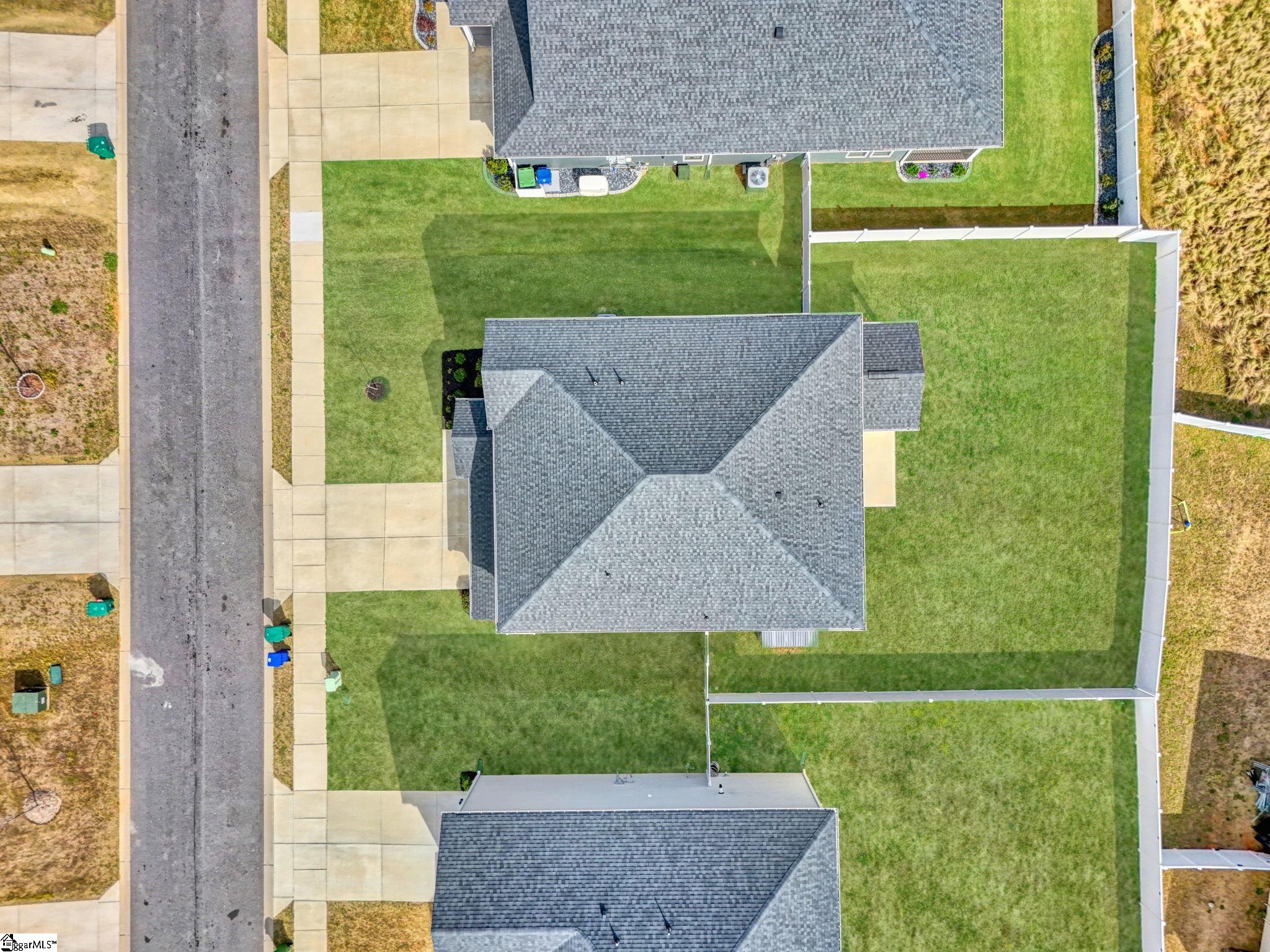 404 Roderick Lane