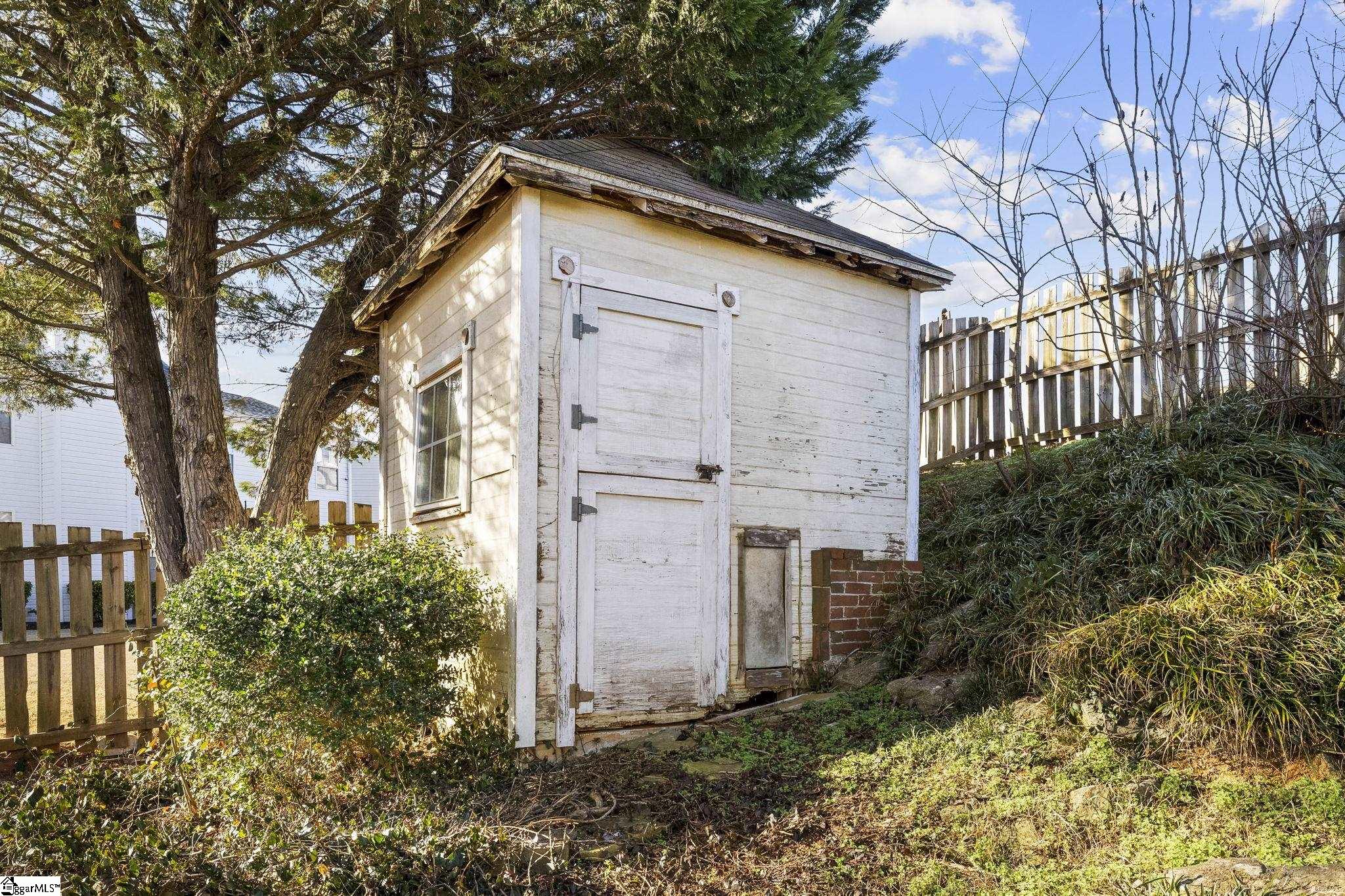 22 Stonewater Drive