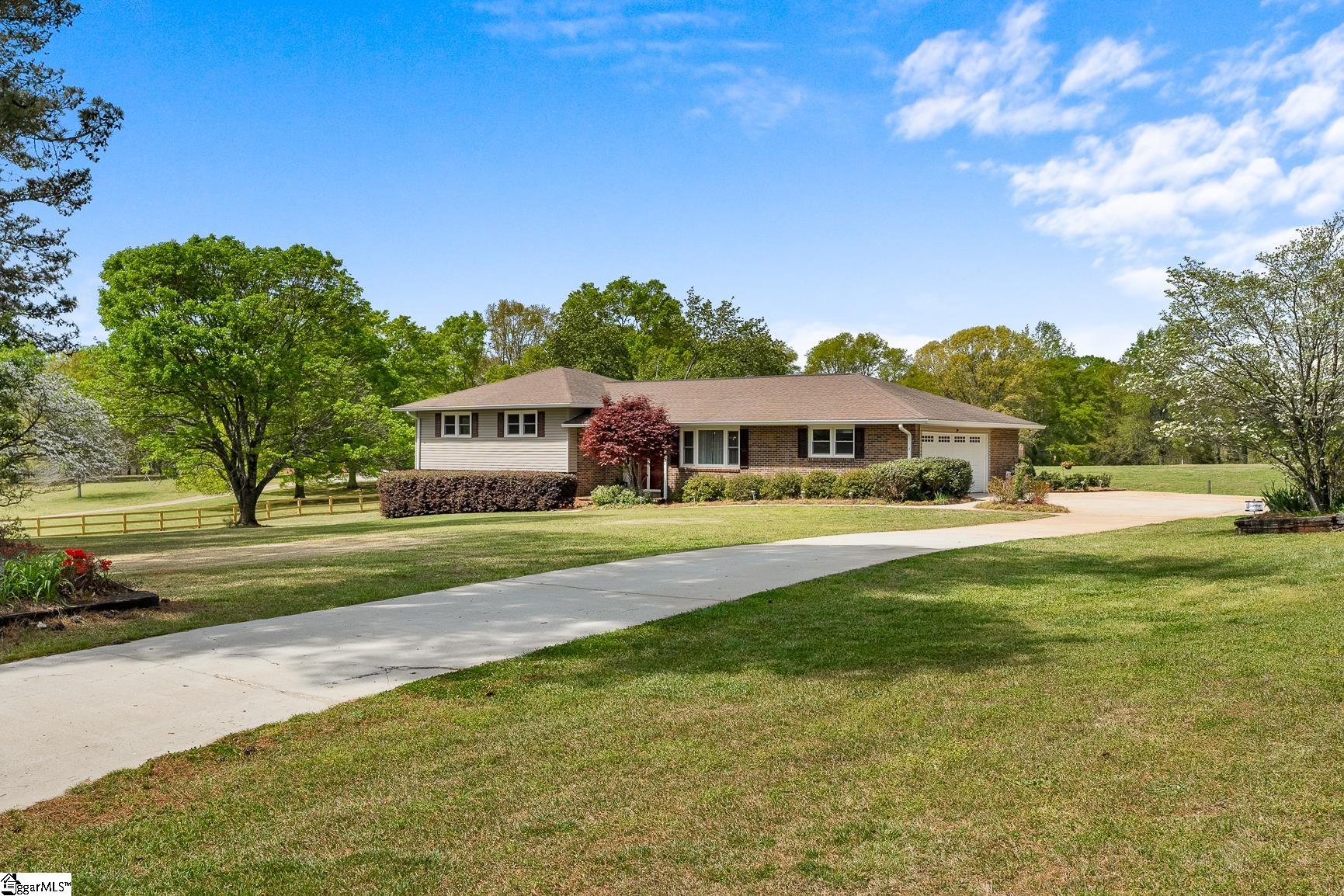 124 Center Pointe Road