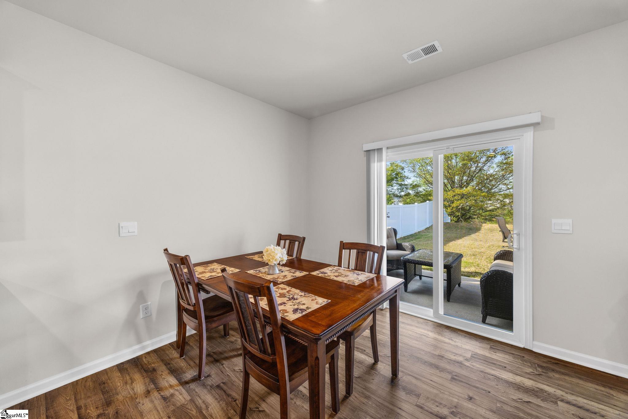 16 Oak Edge Lane
