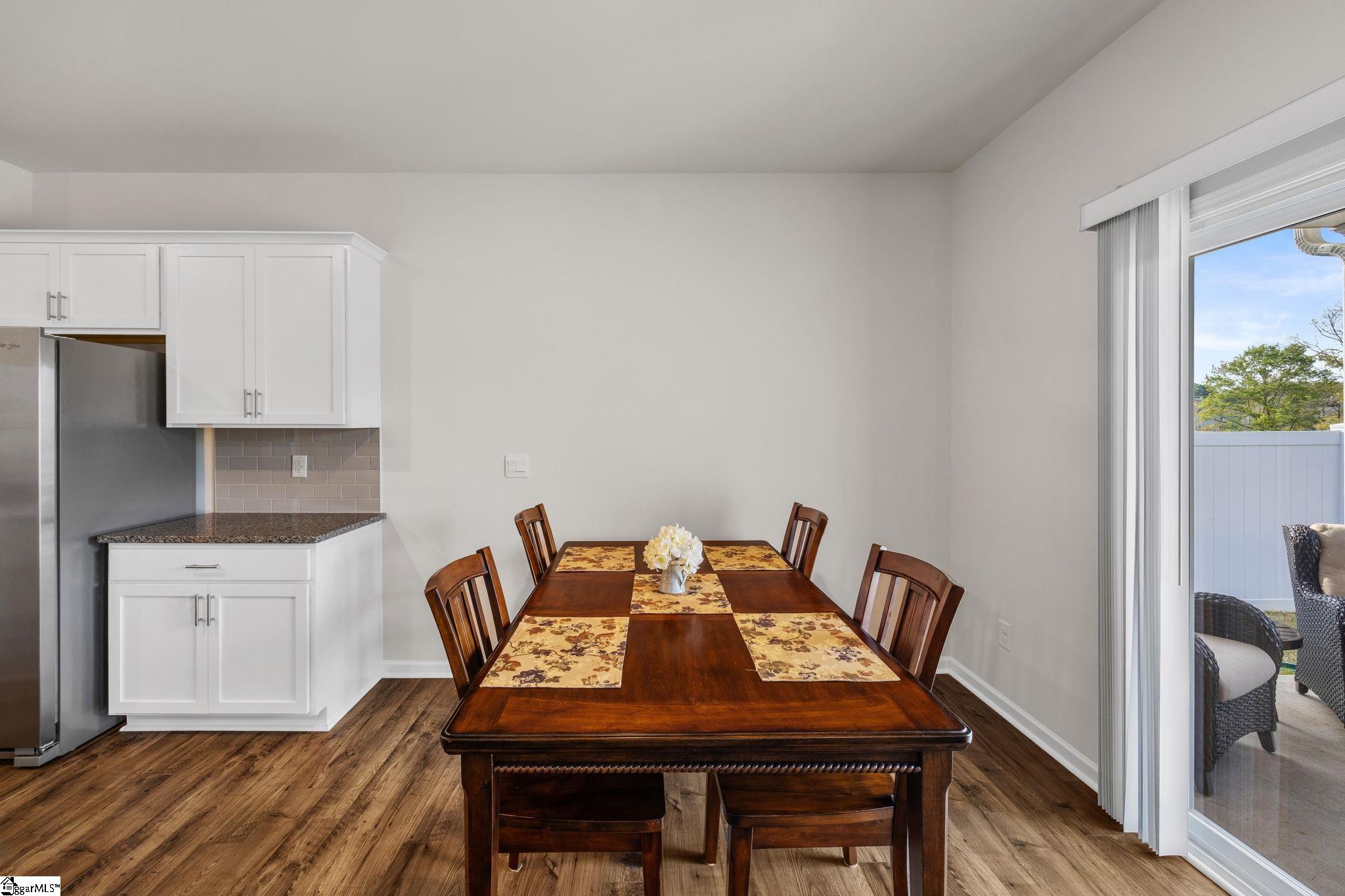 16 Oak Edge Lane