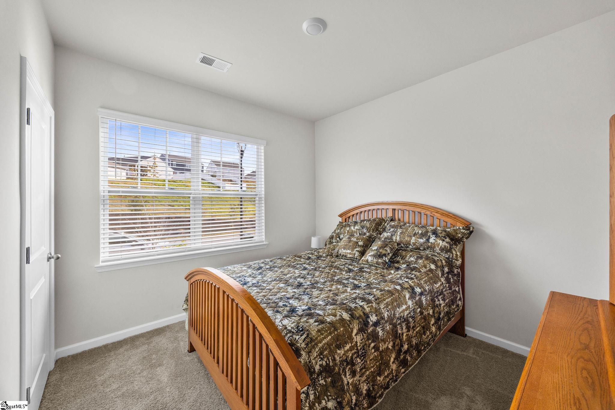 16 Oak Edge Lane