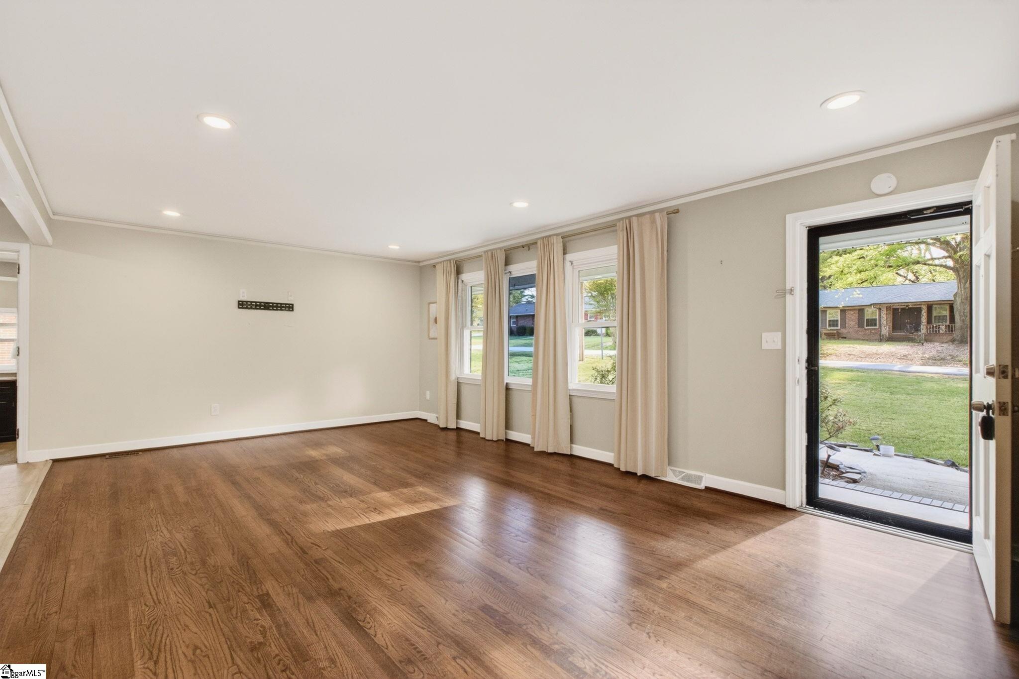 321 Havenhurst Drive