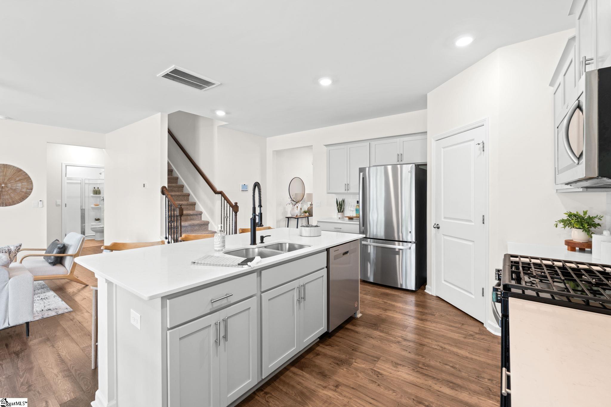 121 Silicon Drive