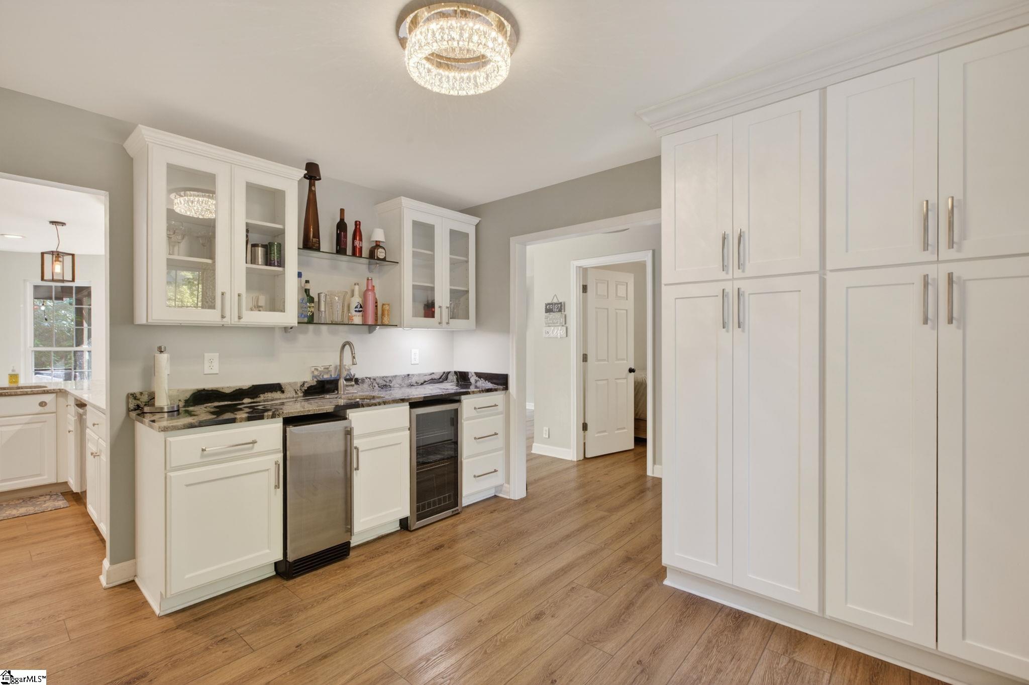 322 Shorecrest Drive