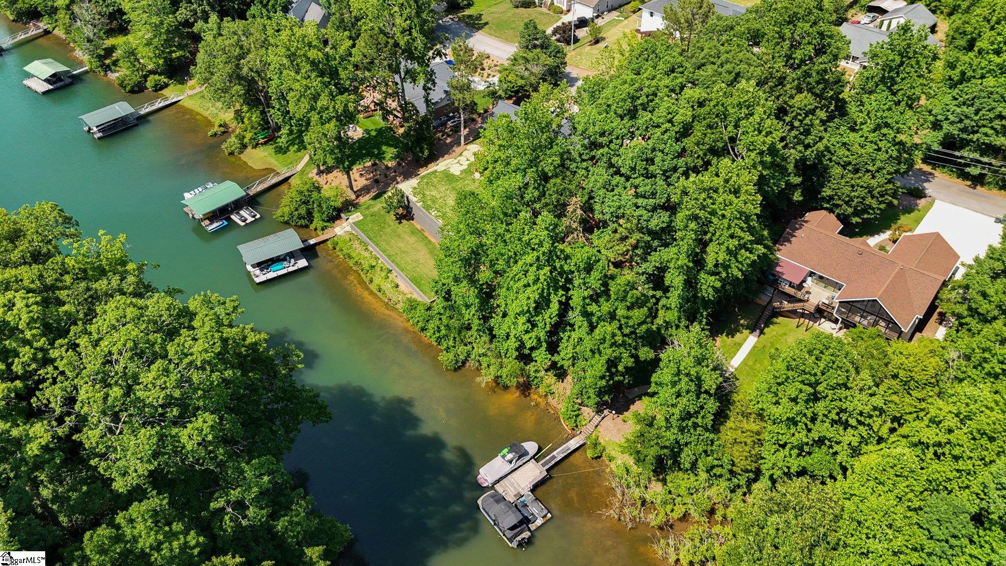 322 Shorecrest Drive