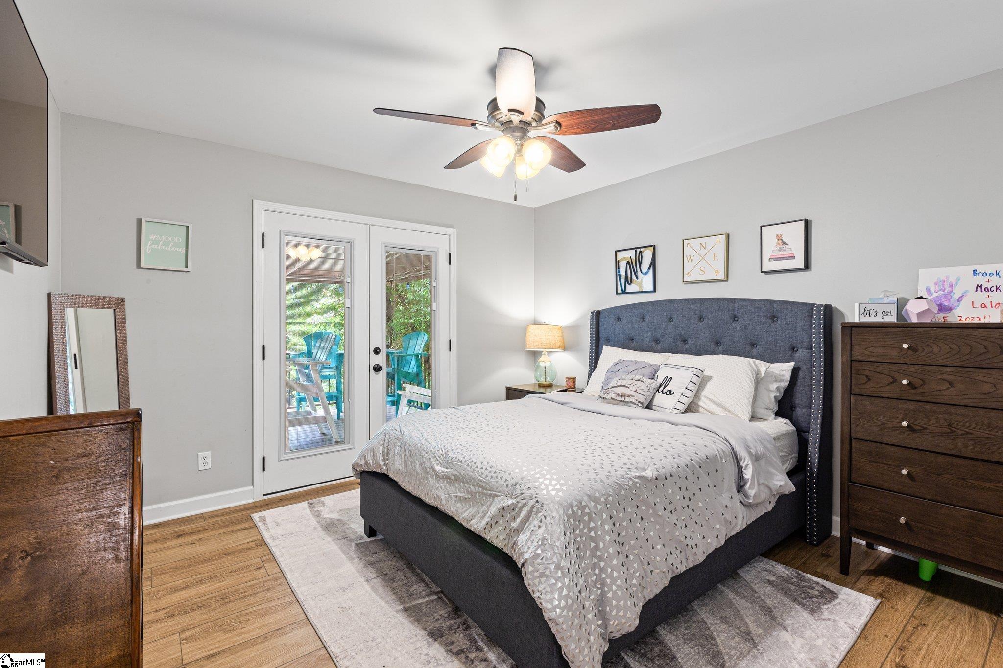 322 Shorecrest Drive