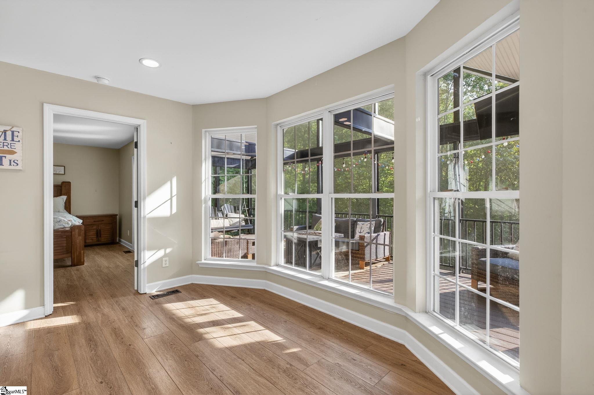 322 Shorecrest Drive