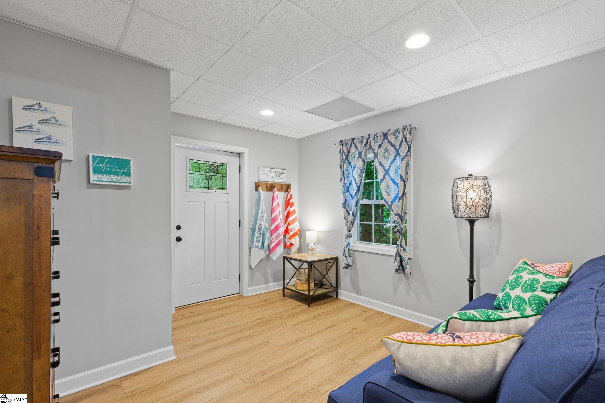 322 Shorecrest Drive