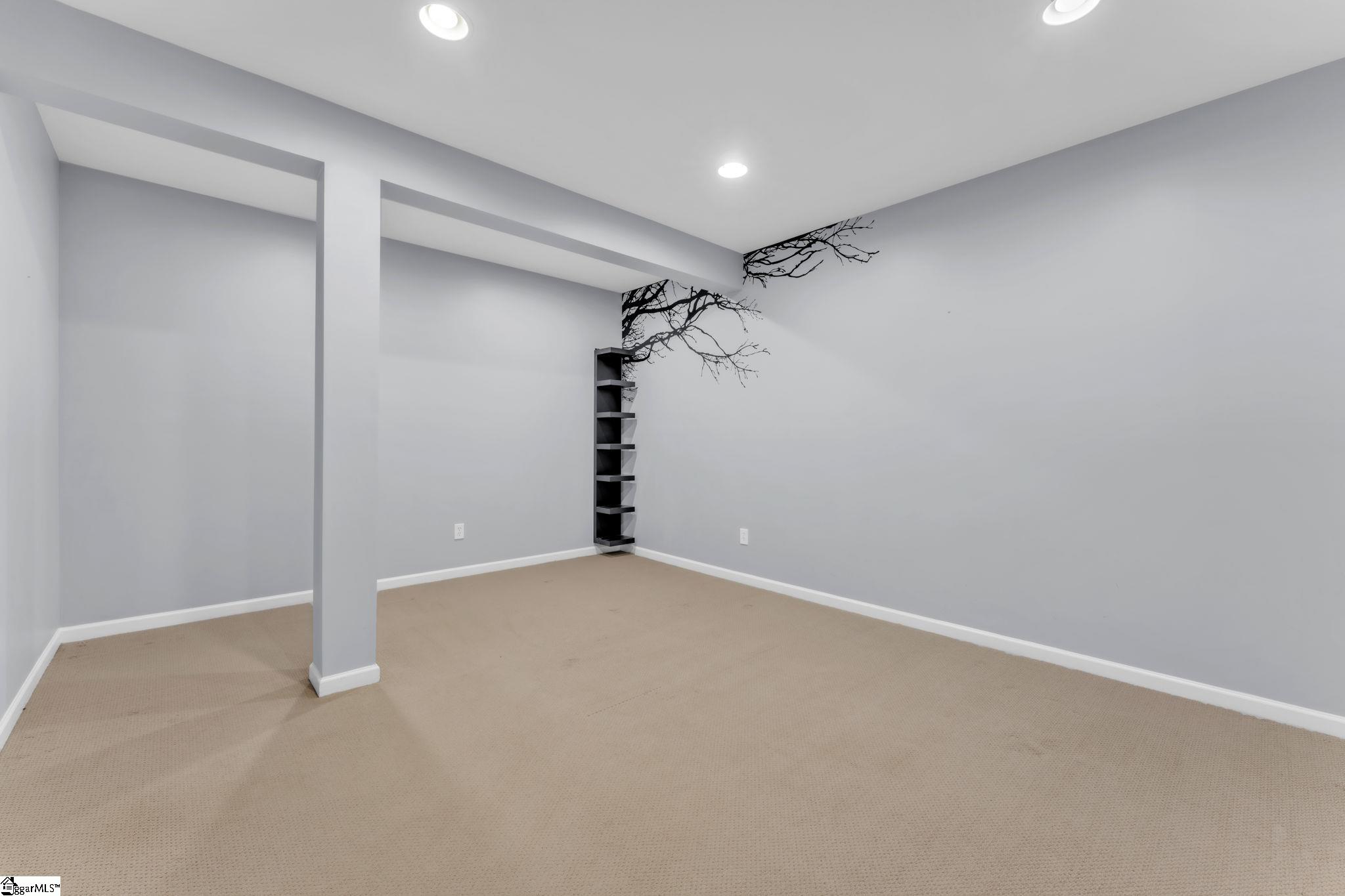 143 Hartwick Lane