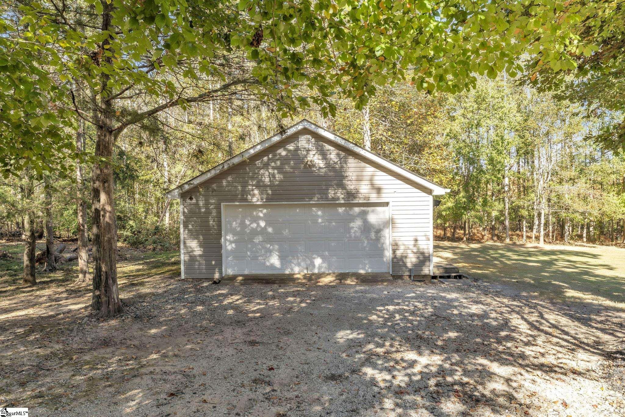 143 Hartwick Lane