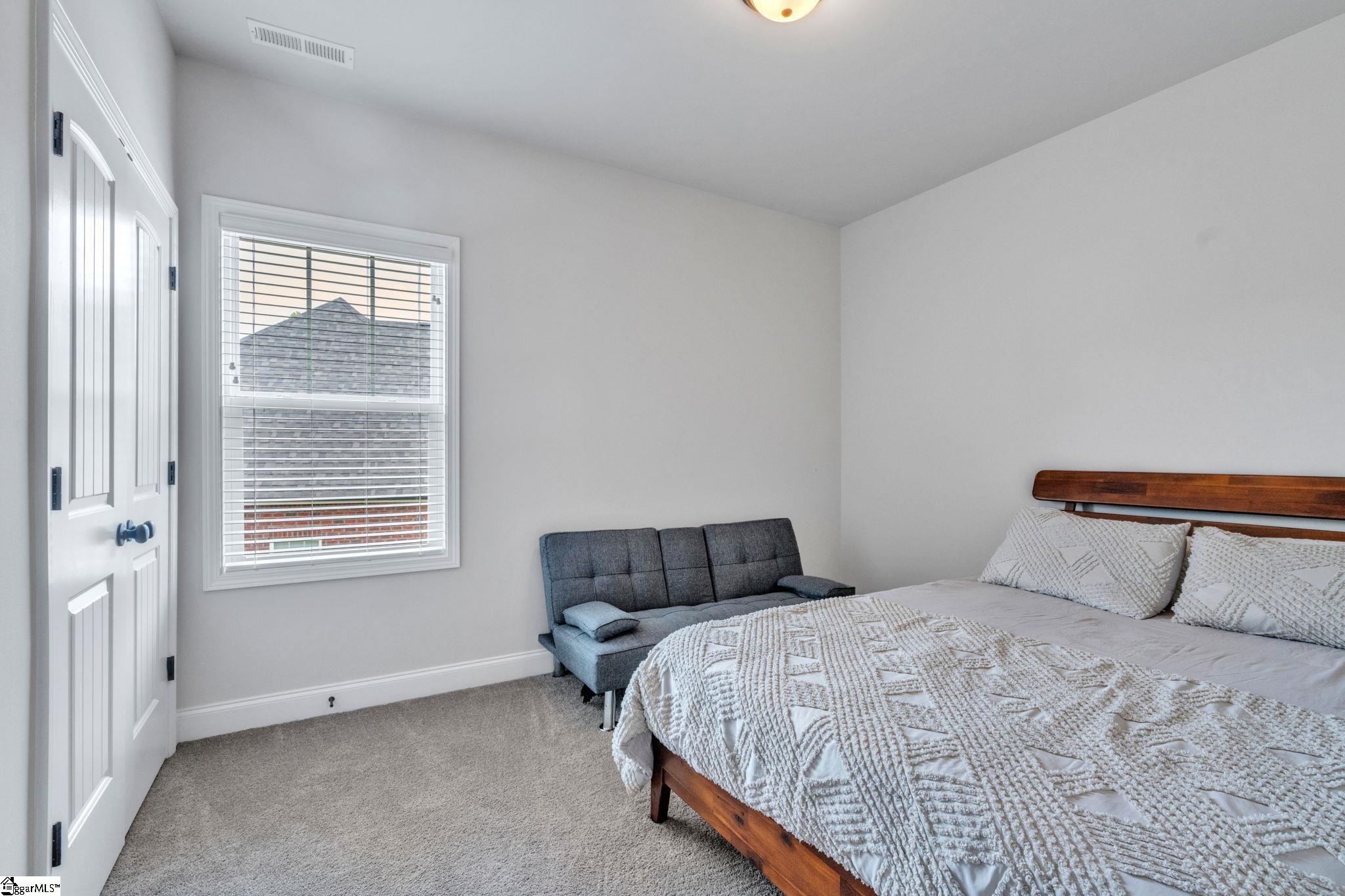 110 Bonaire Pt Point
