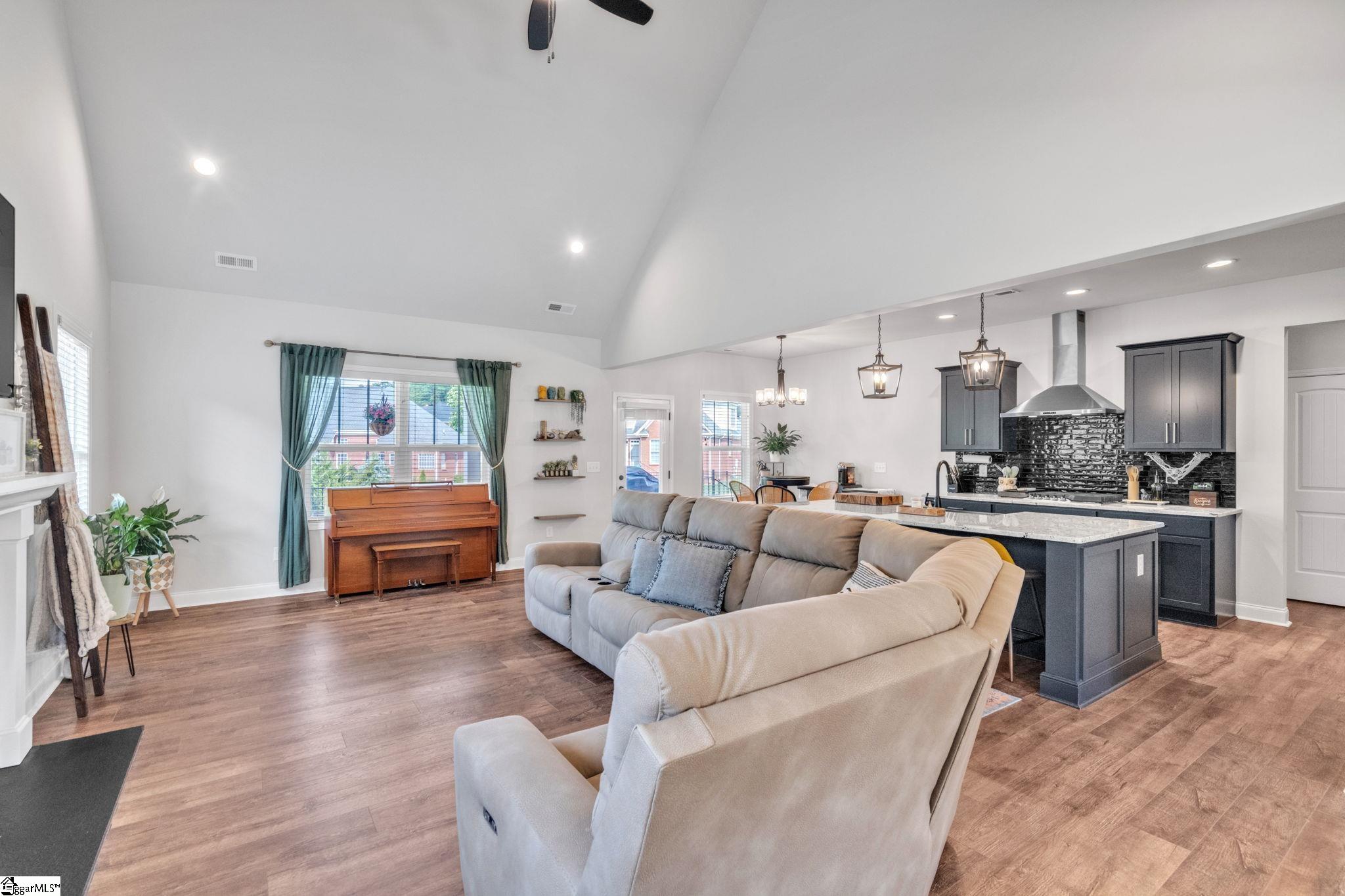 110 Bonaire Pt Point