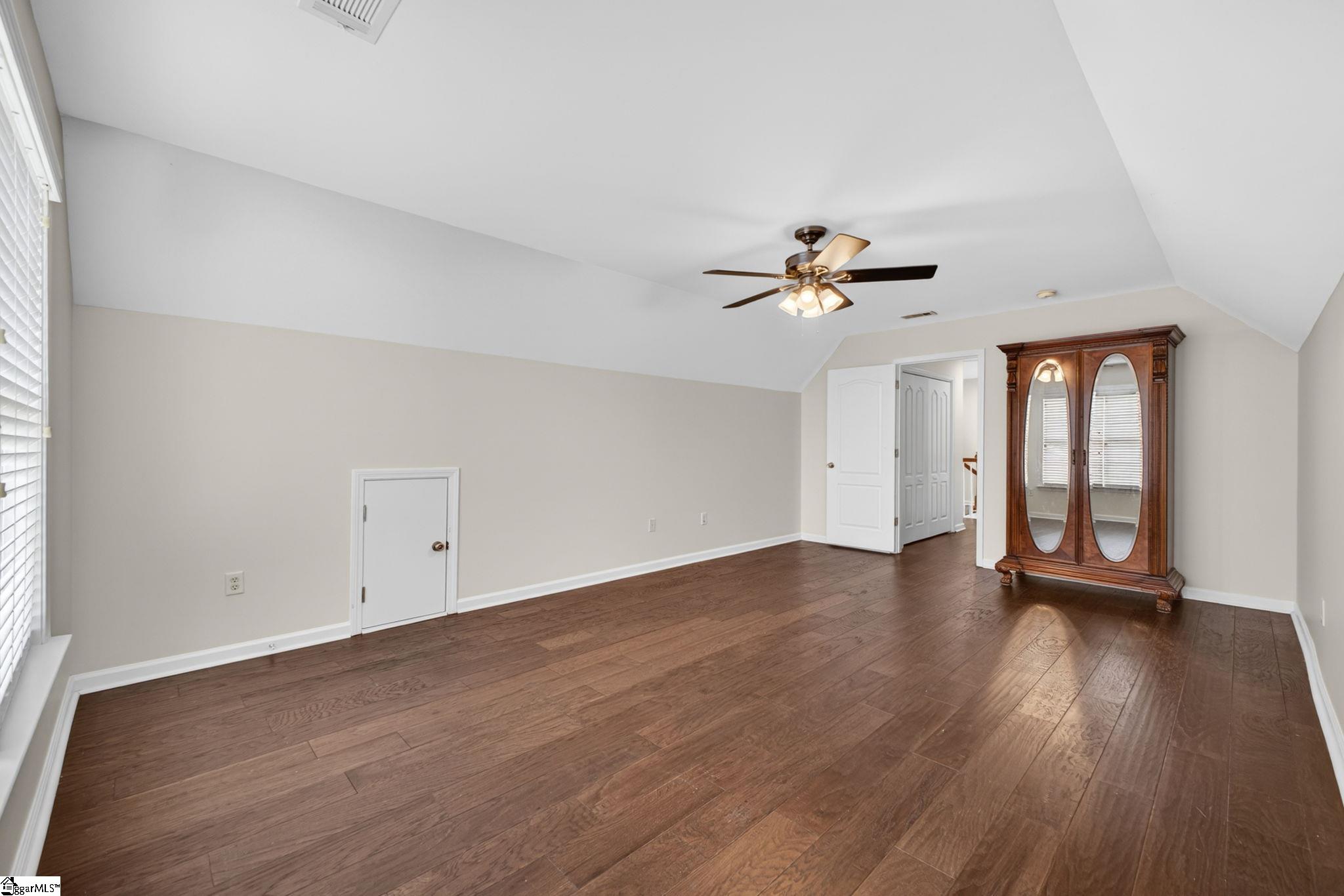 11 Mercer Drive