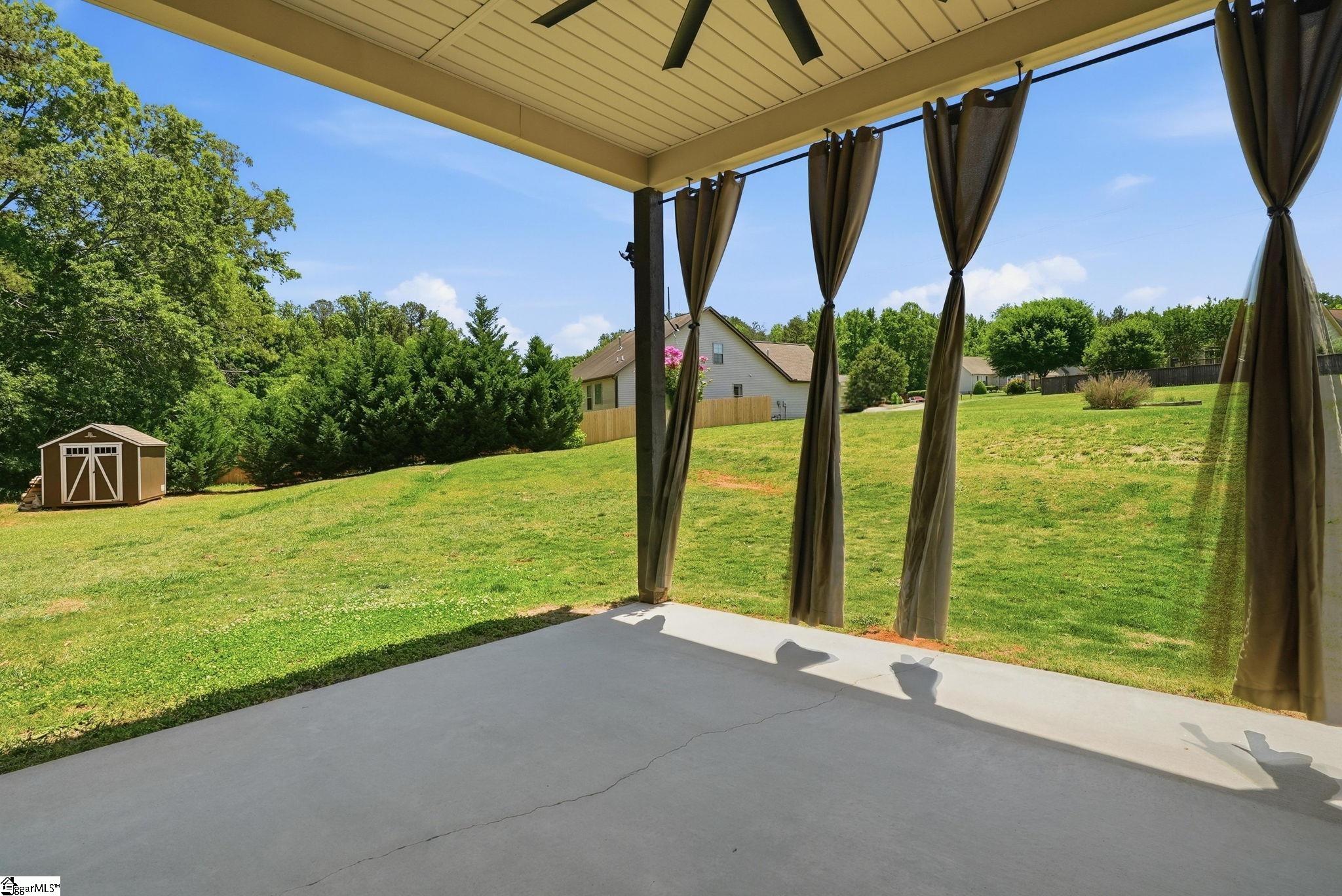 44 Crossland Way