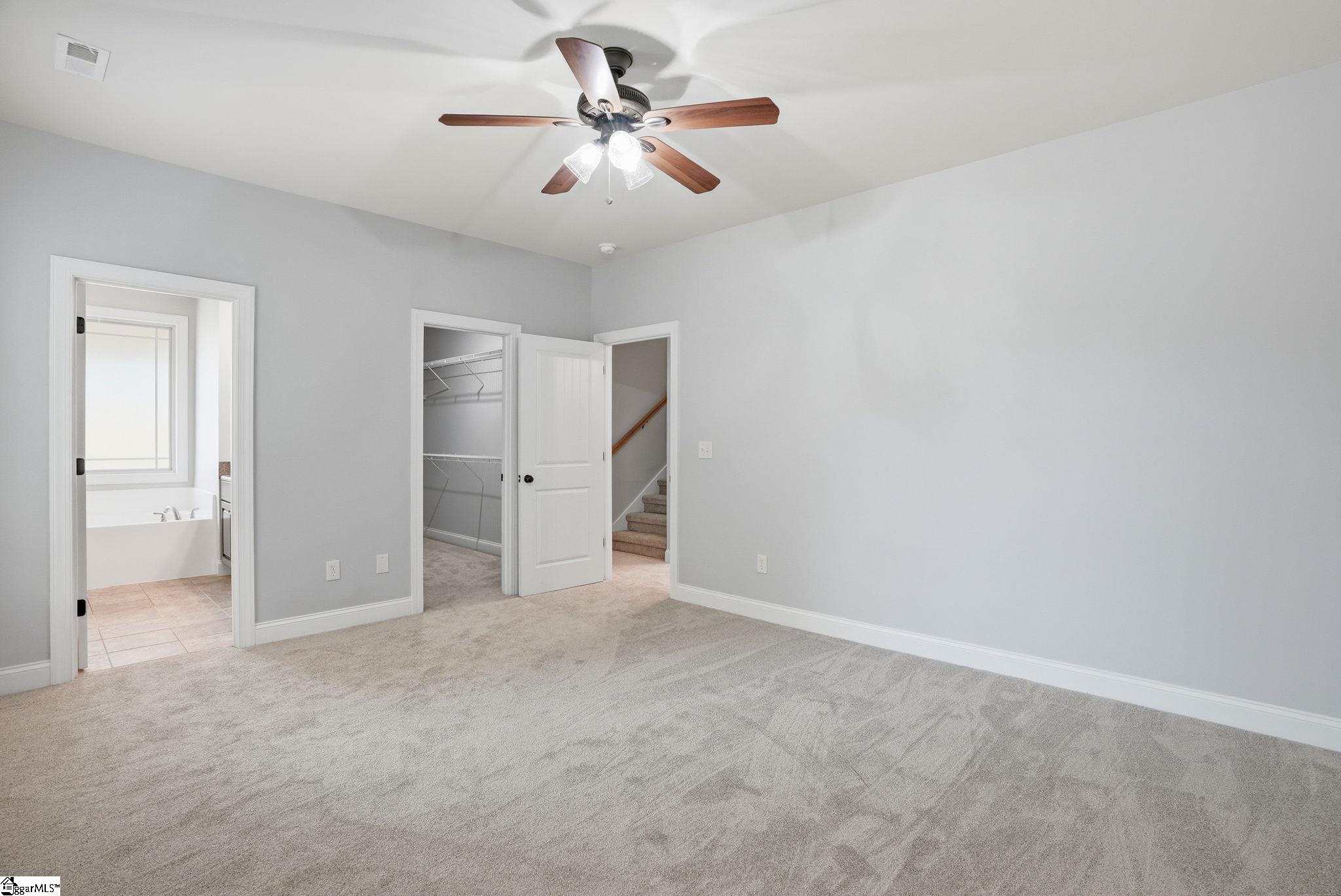 44 Crossland Way