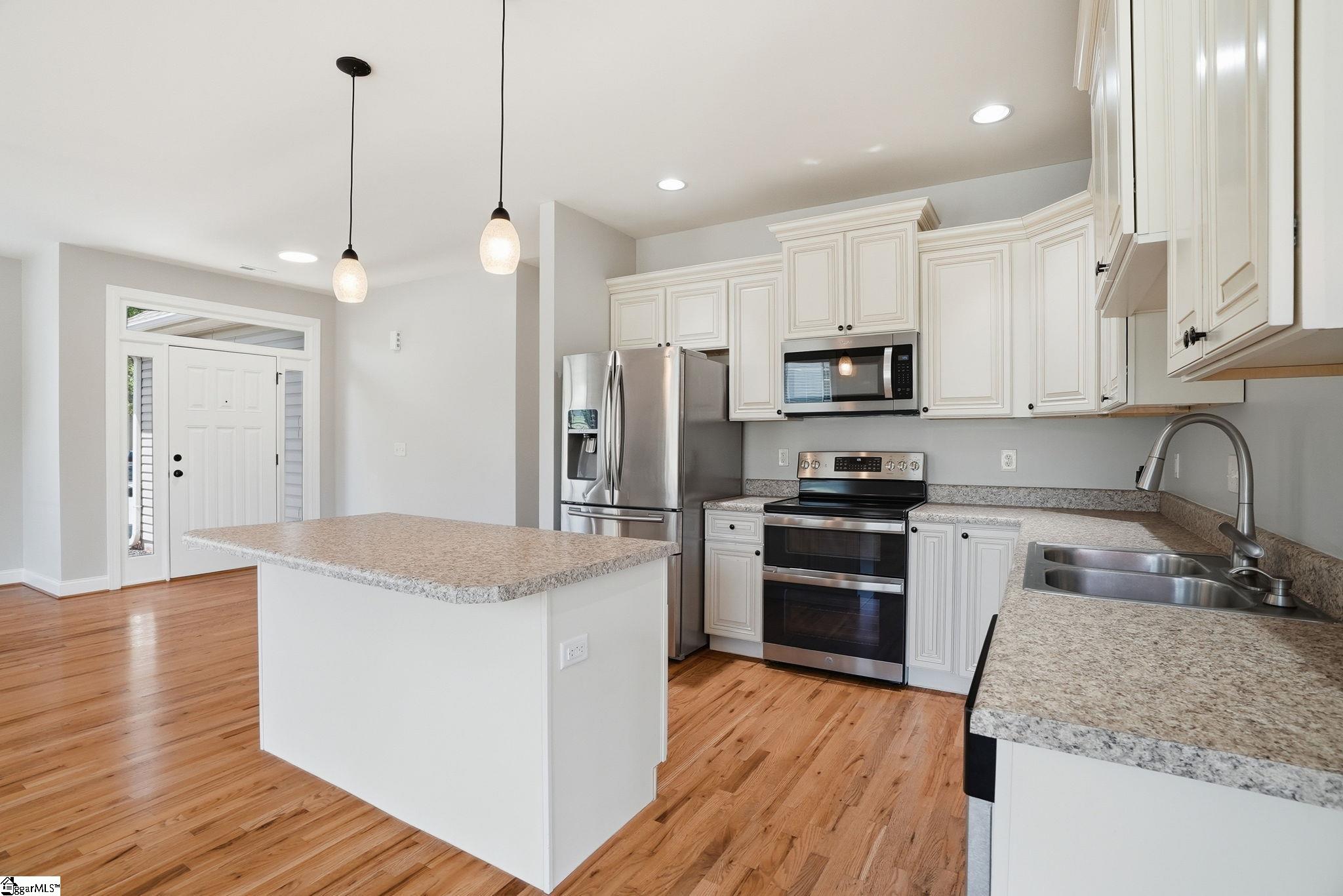 44 Crossland Way