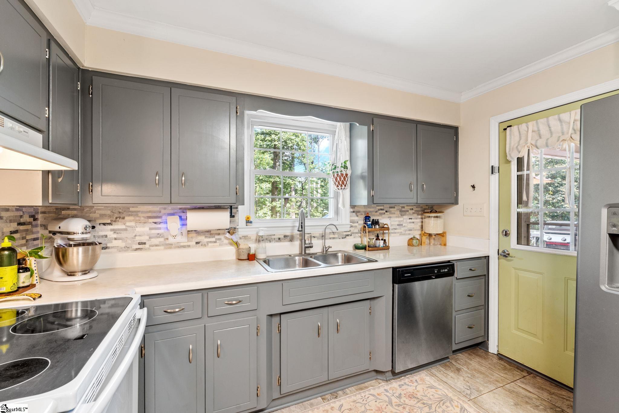 174 Brookgreen Drive