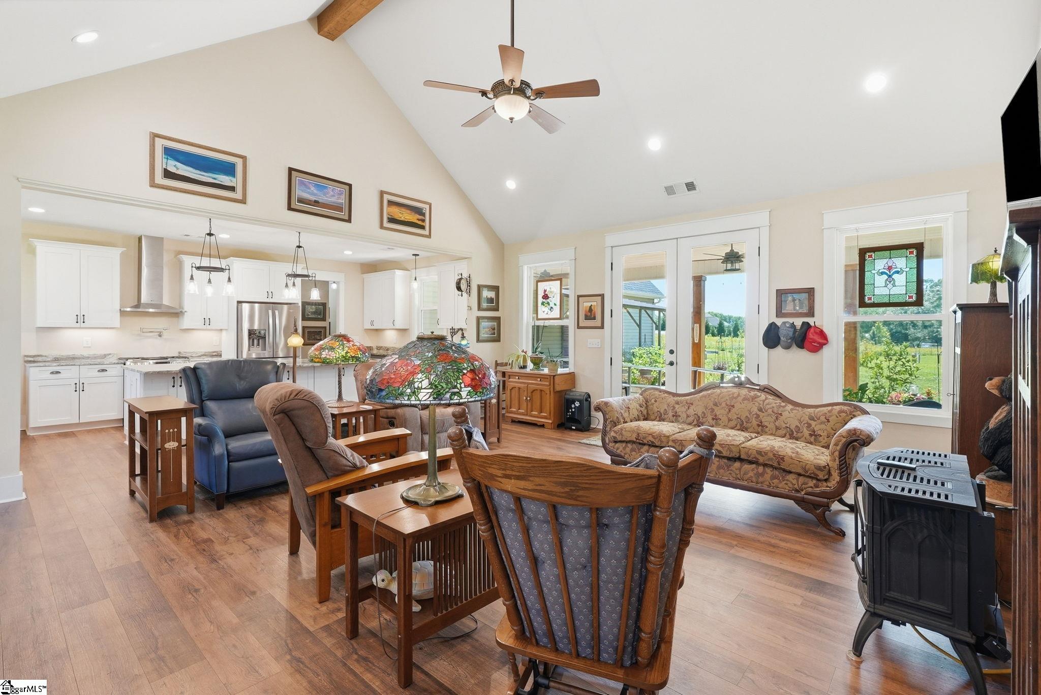 216 Burnt Tanyard Road