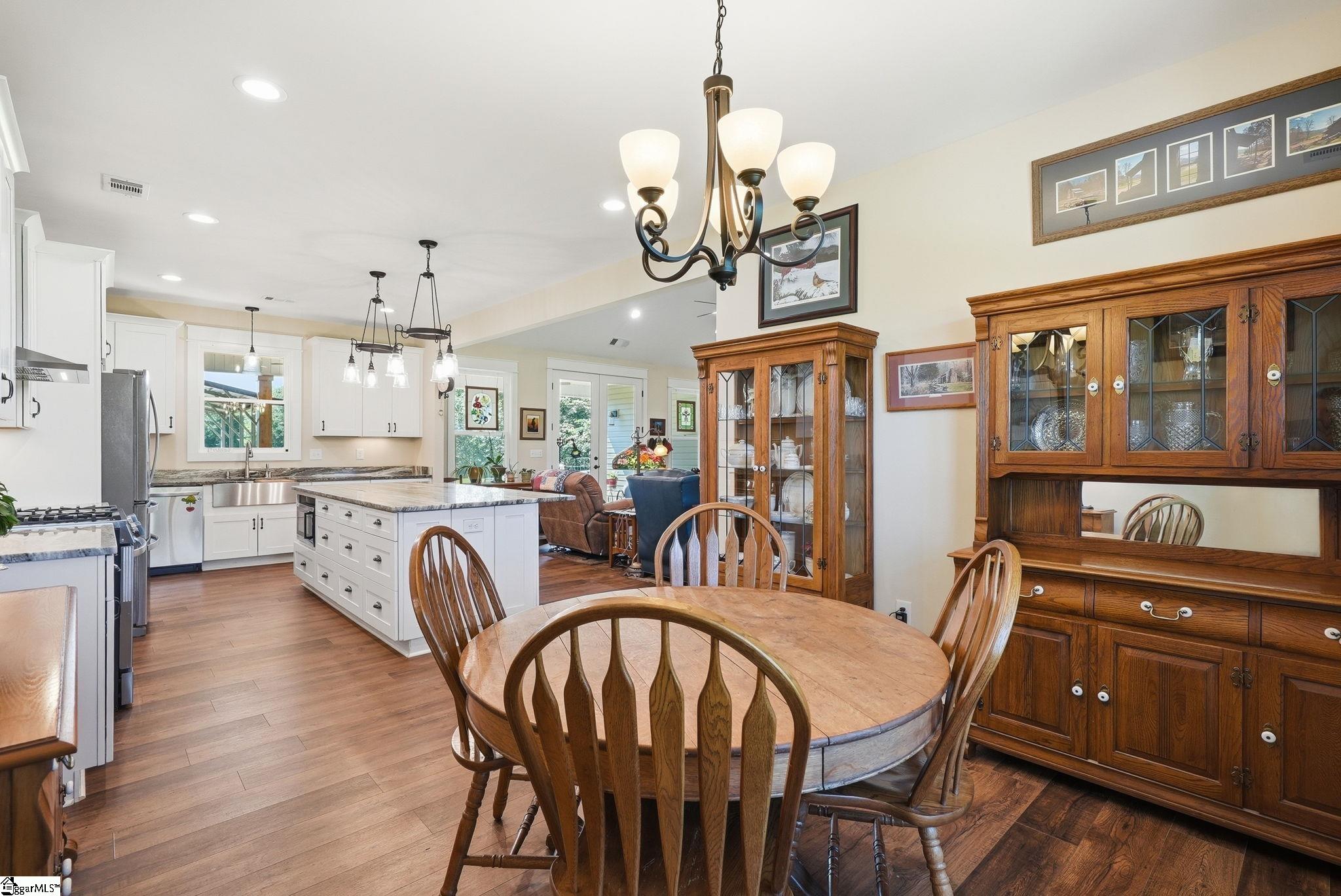 216 Burnt Tanyard Road