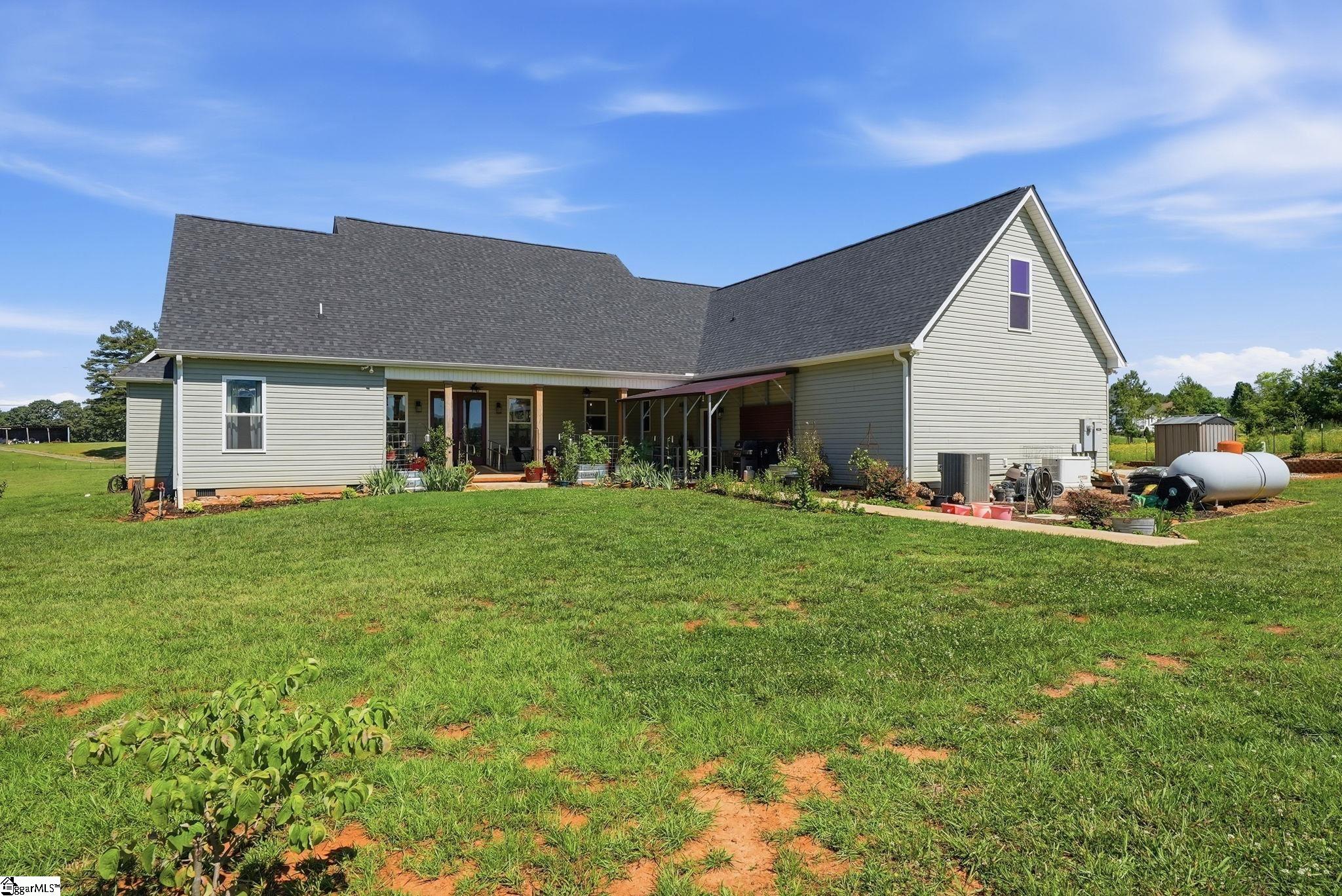 216 Burnt Tanyard Road