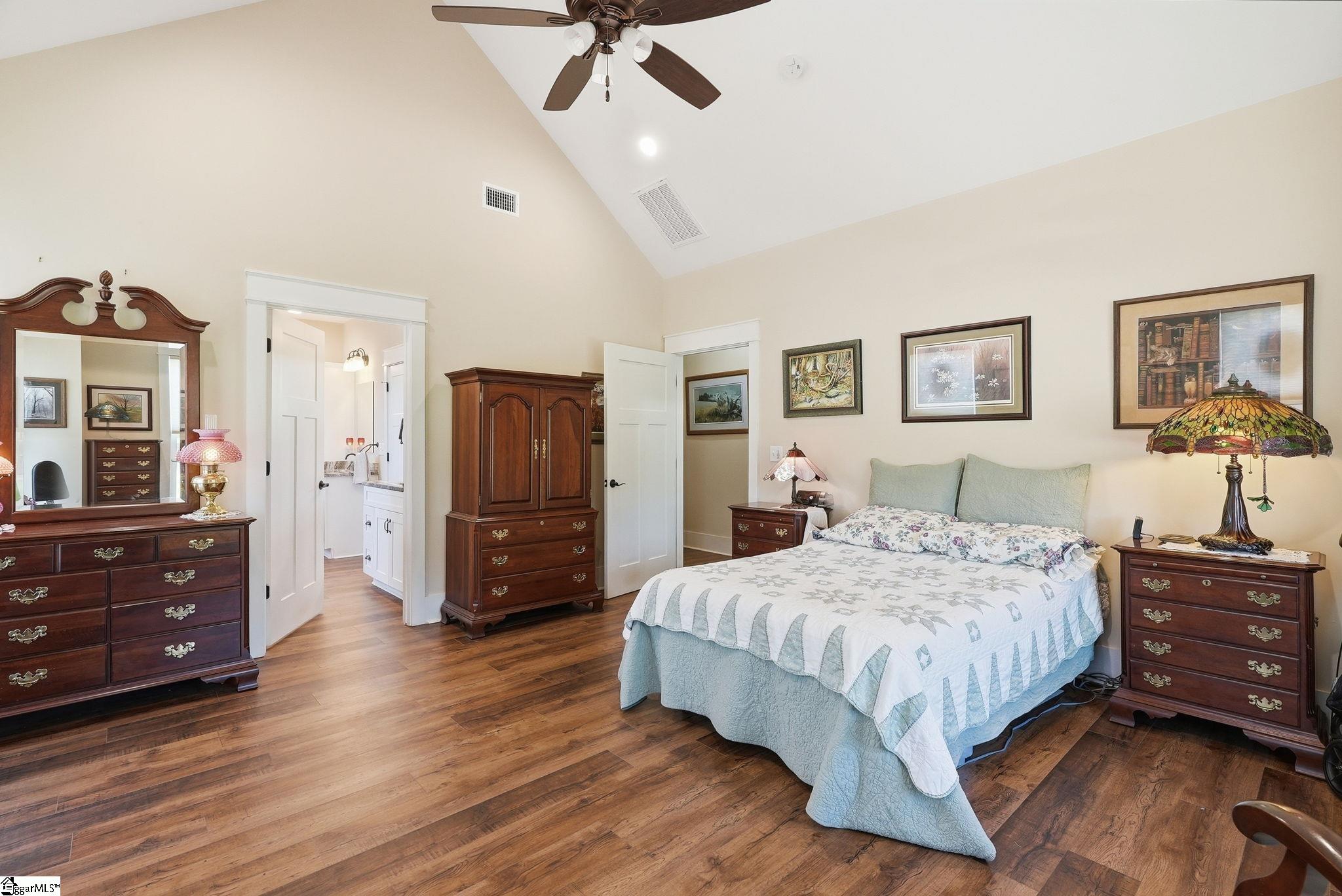 216 Burnt Tanyard Road
