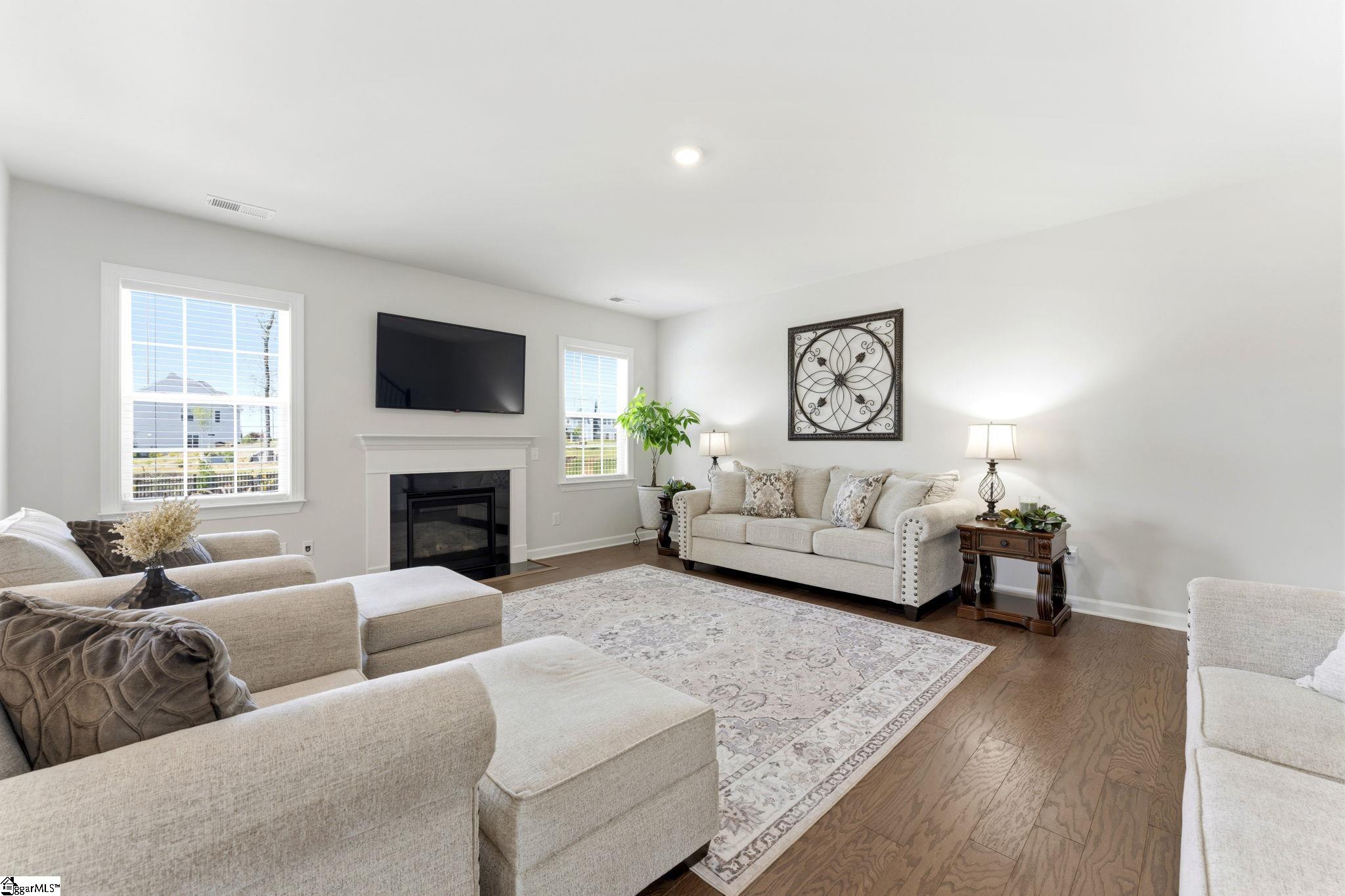 208 Isleview Place