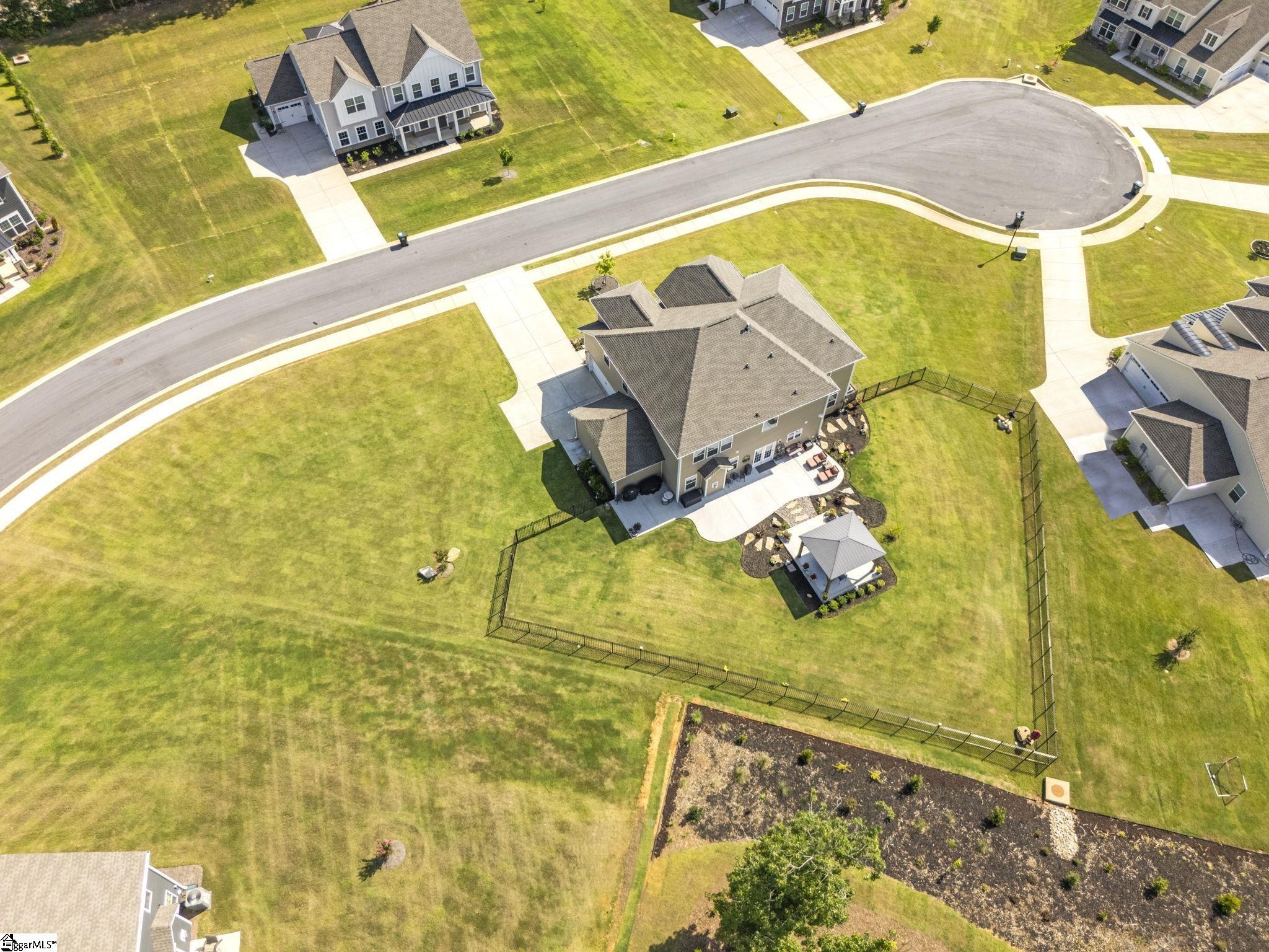 208 Isleview Place