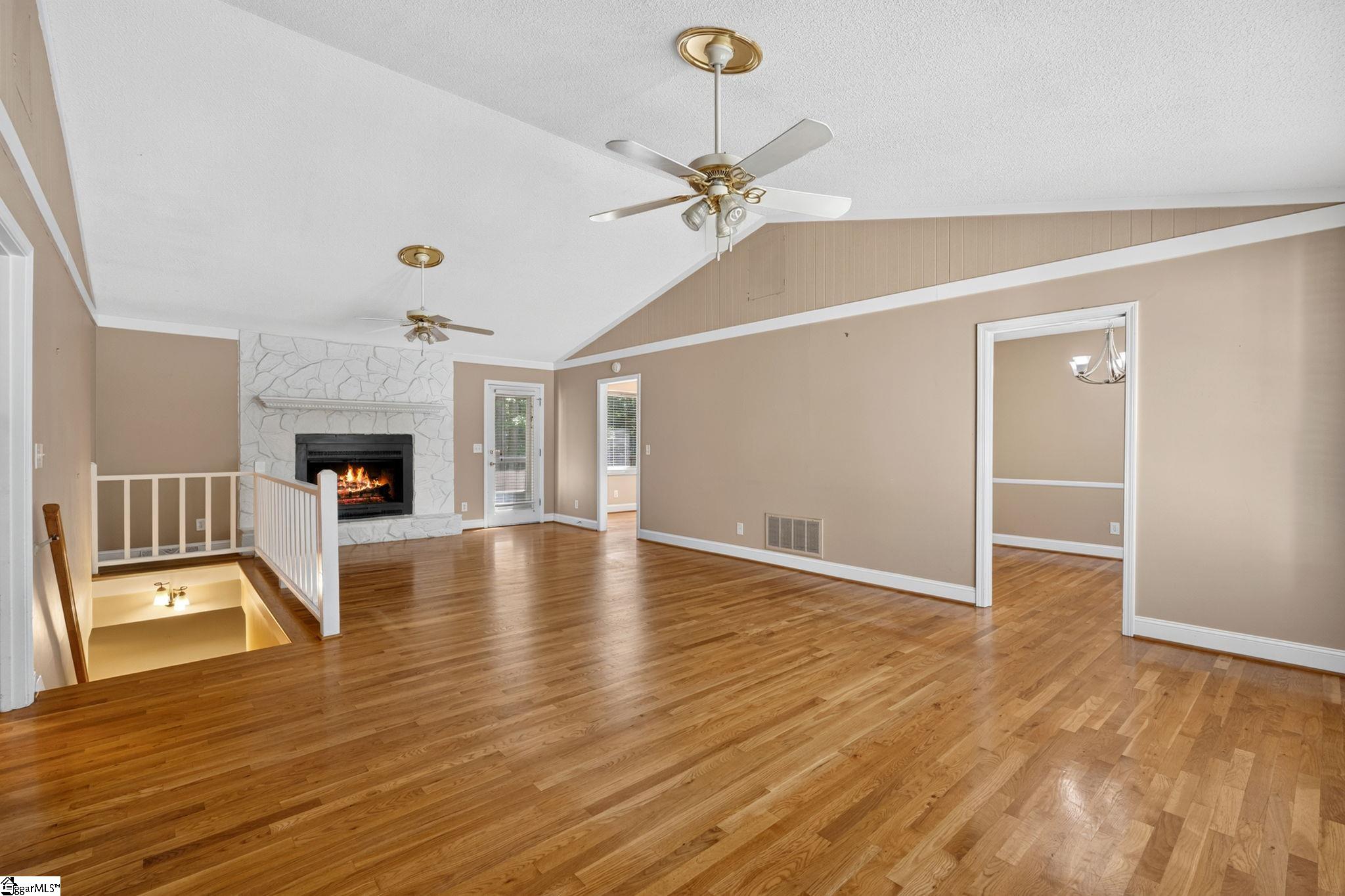210 Saratoga Drive