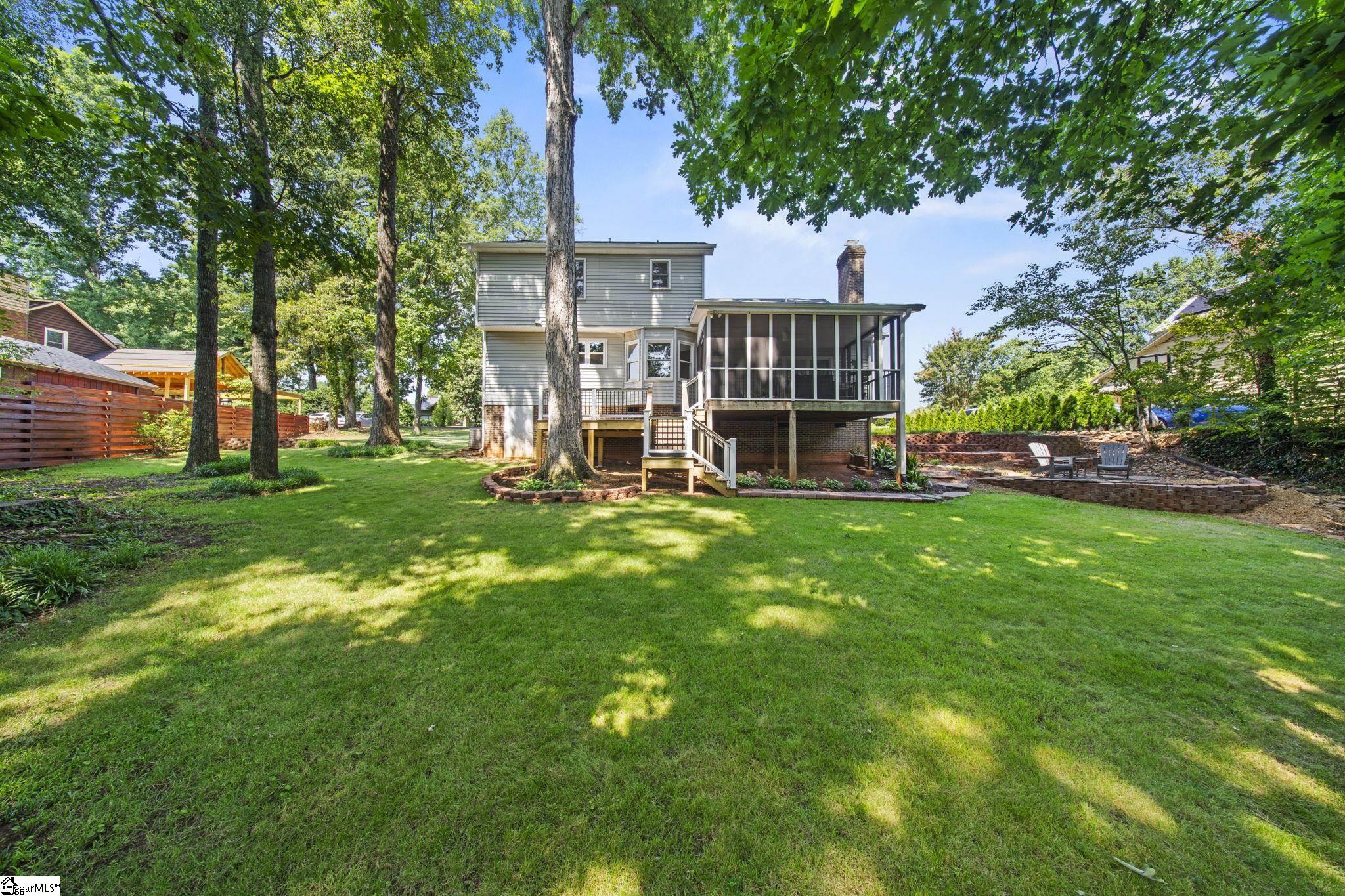 414 Phillips Lane