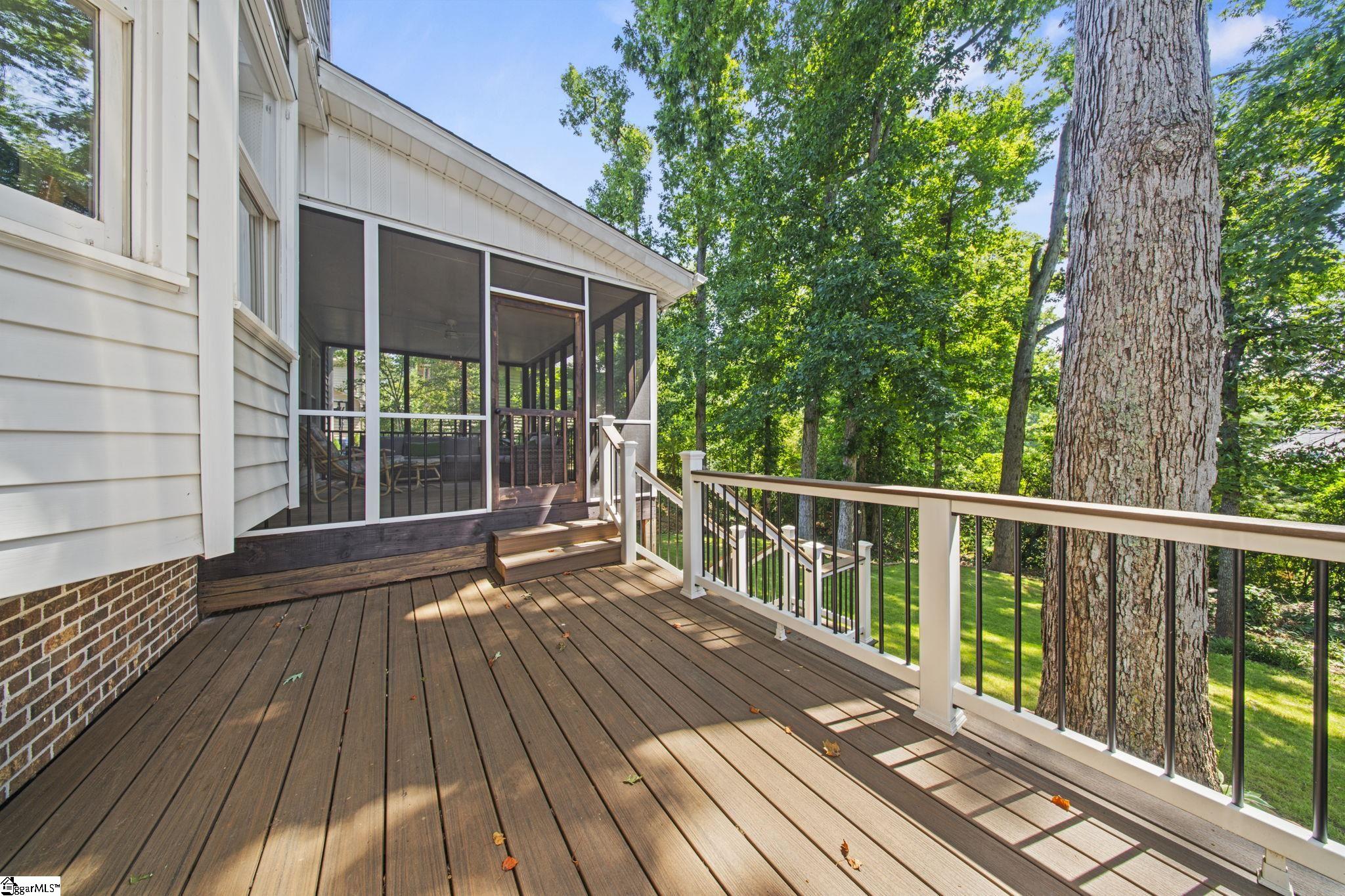 414 Phillips Lane