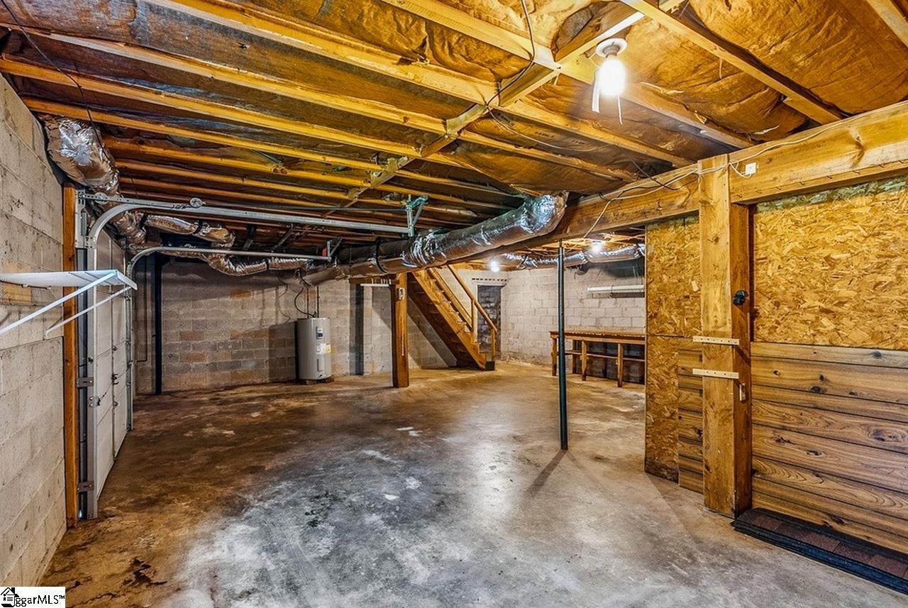 1038 Rhymes Lane