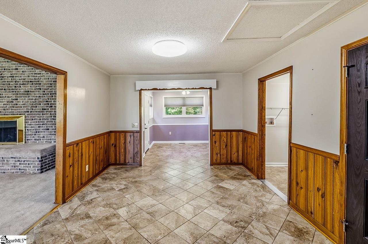 1038 Rhymes Lane