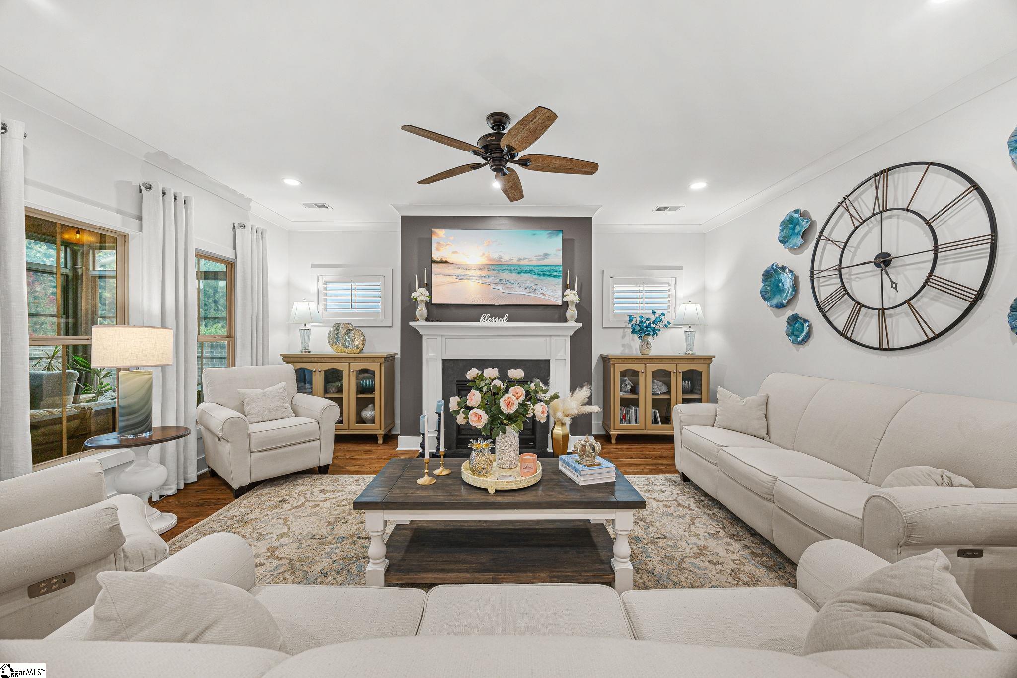 216 Coronado Court