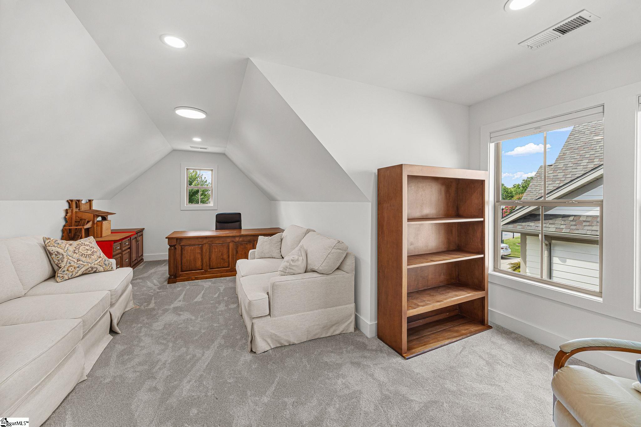 216 Coronado Court